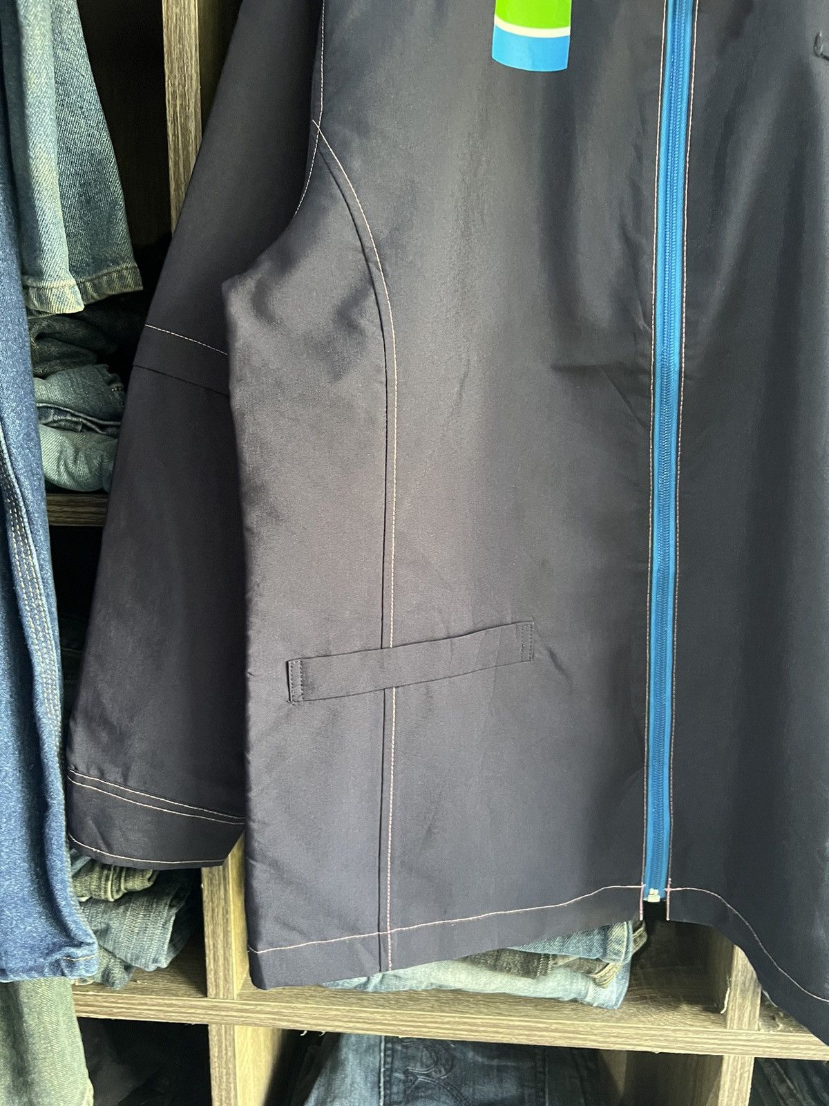 Japanese Brand 🔥Rare Family Mart Zipper Jacket Size US L / EU 52-54 / 3 - 7 Thumbnail