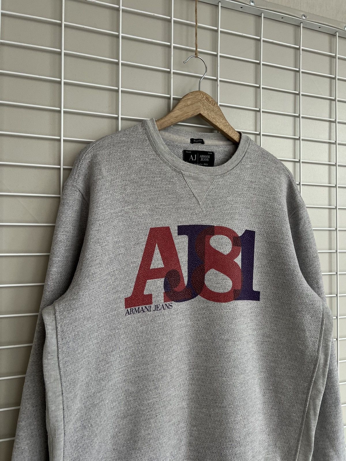 Armani Armani Jeans AJ81 Big Logo Sweatshirt Mens Size L/XL Vintage Size US XL / EU 56 / 4 - 3 Thumbnail