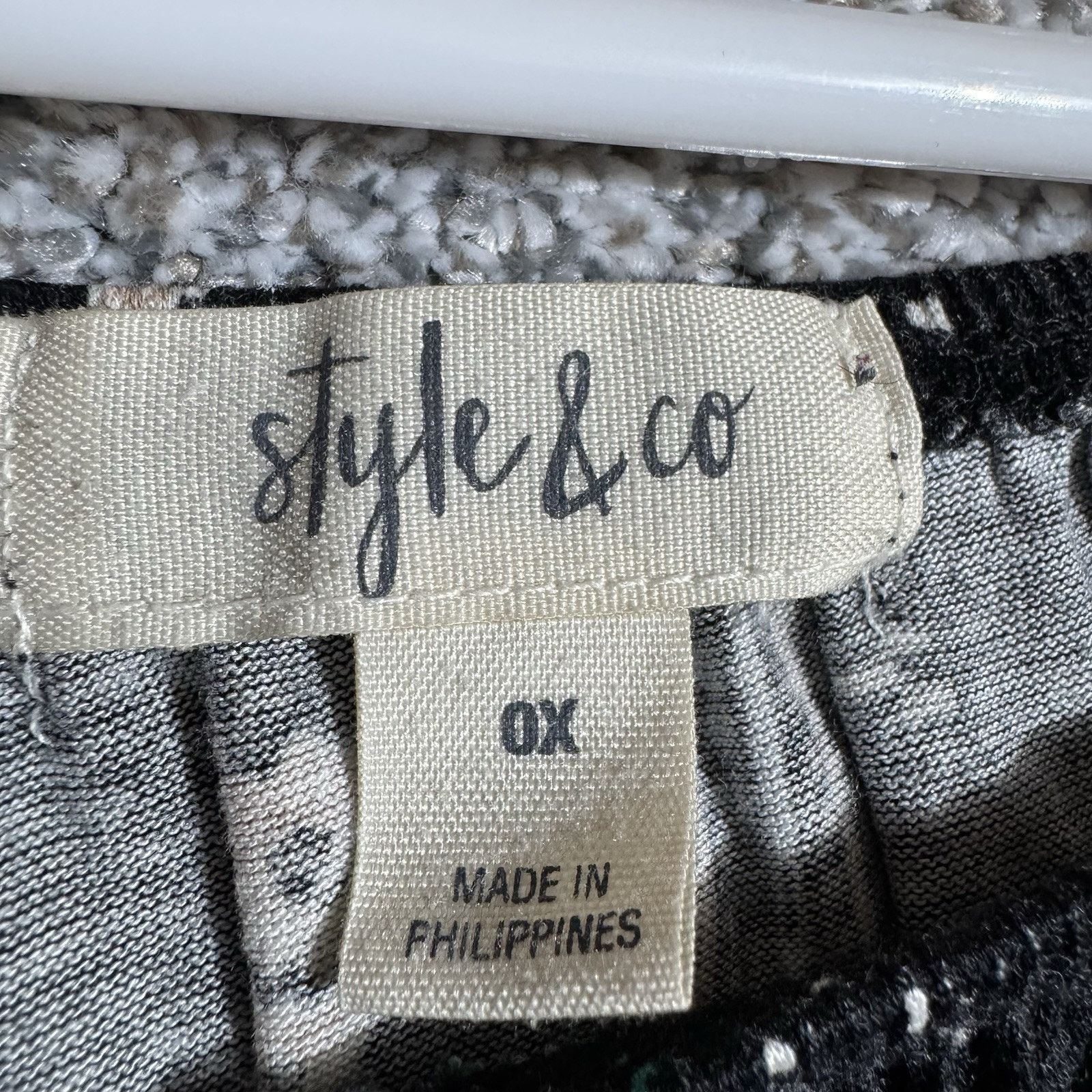 Other Style & Co Top Women Sz OX US 14 Whimsigoth Ruffles Flowy Size XL / US 12-14 / IT 48-50 - 6 Thumbnail