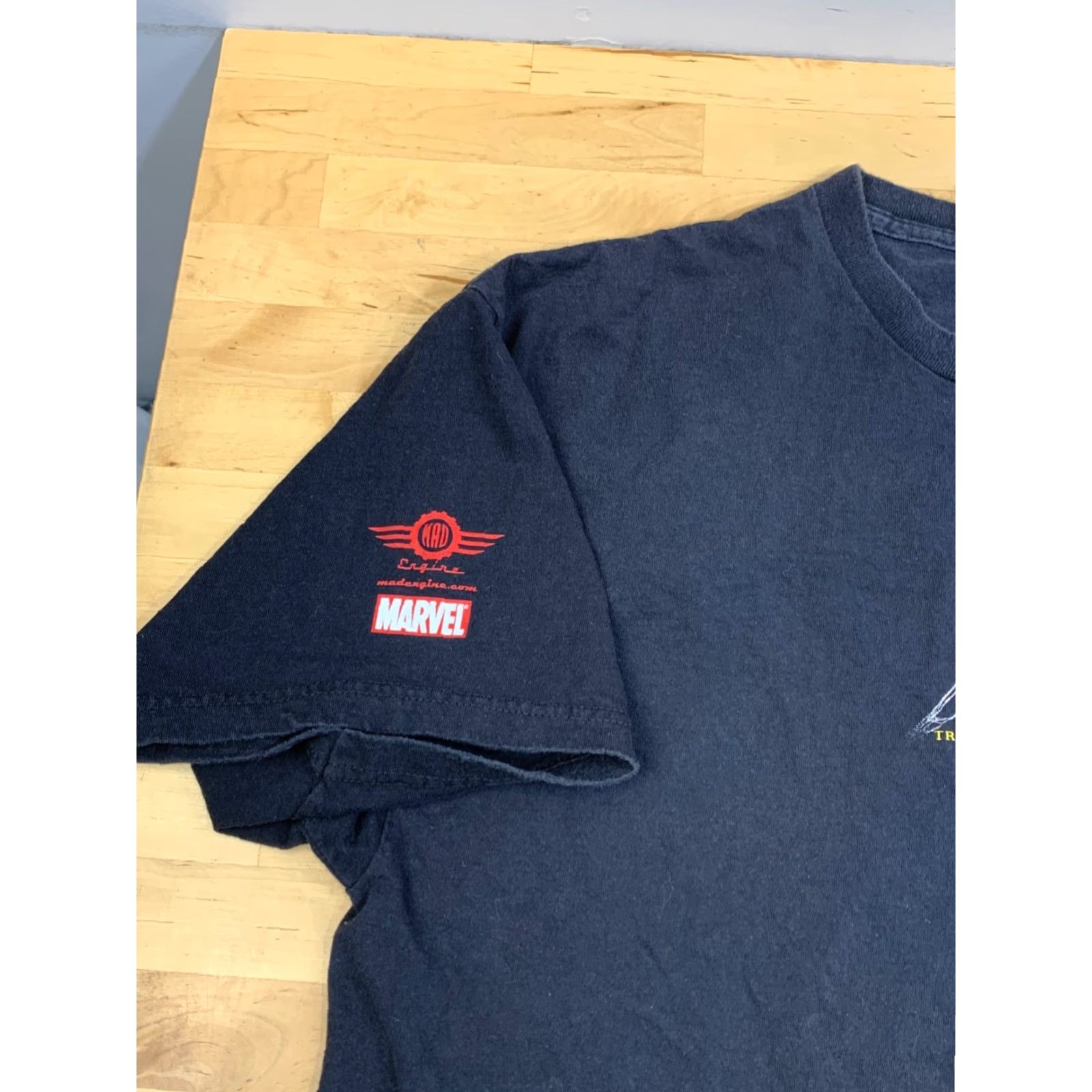 Delta VINTAGE Upper Deck Marvel vs System TCG Promo Shirt Mens XL Spider Man Captain America Black Crew Neck Short Sleeve Graphic Print 12214 Size US XL / EU 56 / 4 - 5 Thumbnail