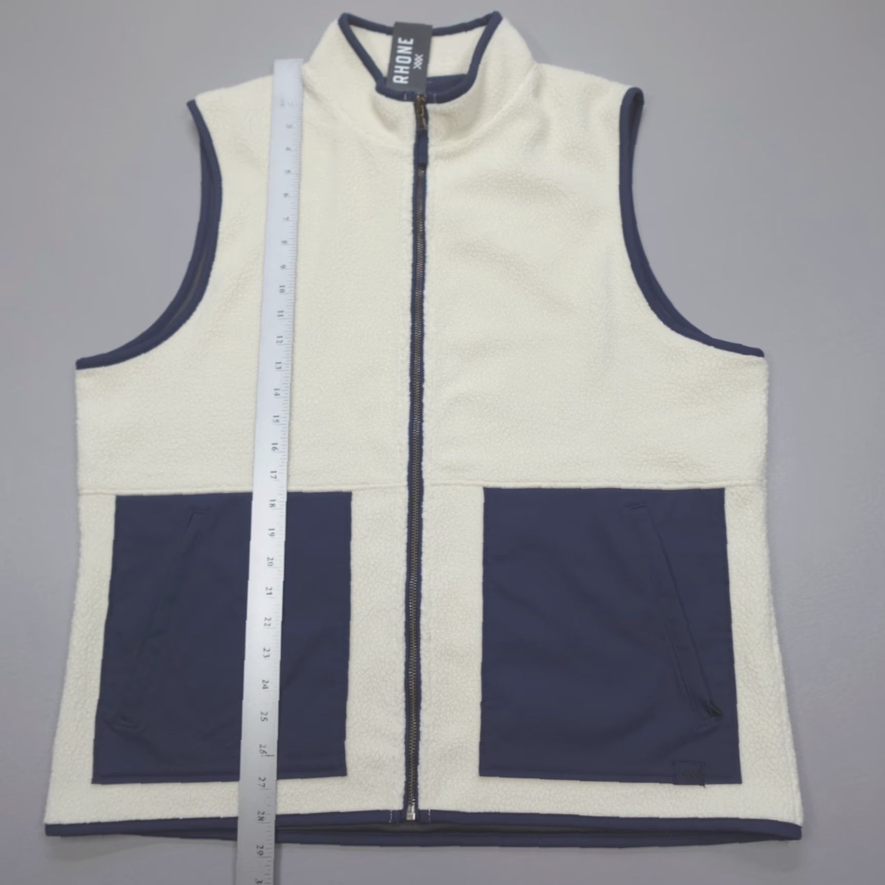 Rhone Rhone Vest Full Zip Sleeveless Sherpa Polartec Ivory / Blue Men's XL Vest, Stand-Up Collar, Pockets, Regular Fit, Casual, Fall Winter Spring, MENS Size US XL / EU 56 / 4 - 7 Thumbnail