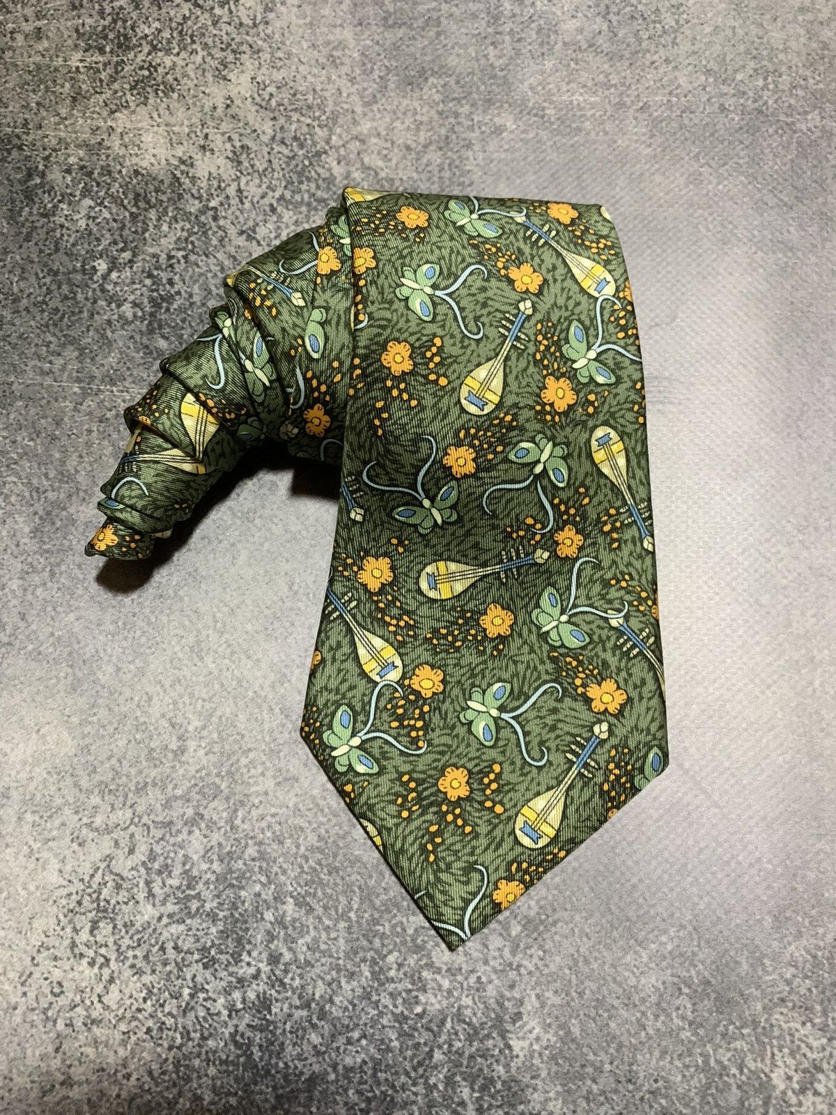 Hermes × Vintage Vintage Hermes luxury silk tie. Insanely beautiful thing Size ONE SIZE - 1 Thumbnail