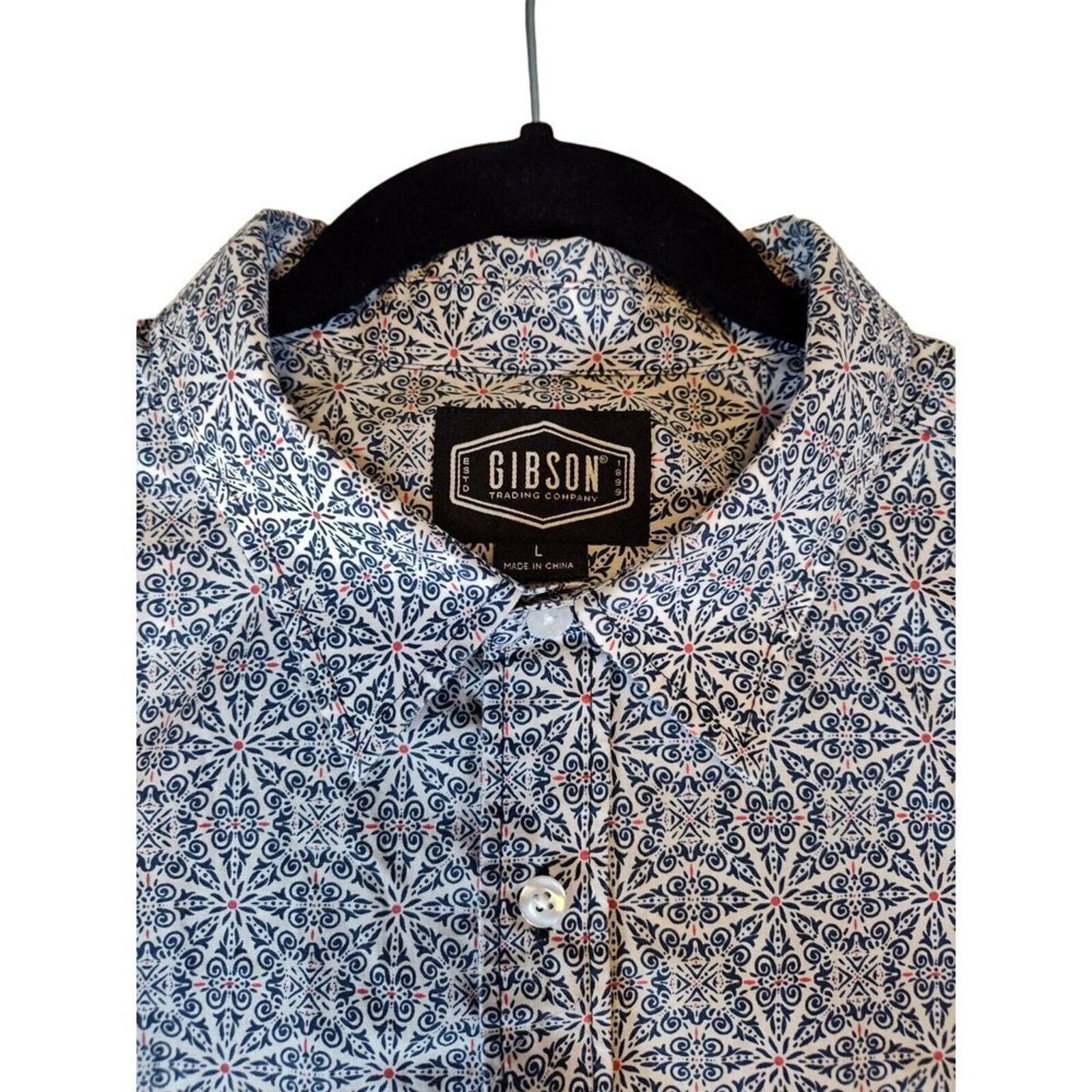 Other Gibson Trading Mens Button Up Abstract Red White Blue Large Size US L / EU 52-54 / 3 - 11 Thumbnail