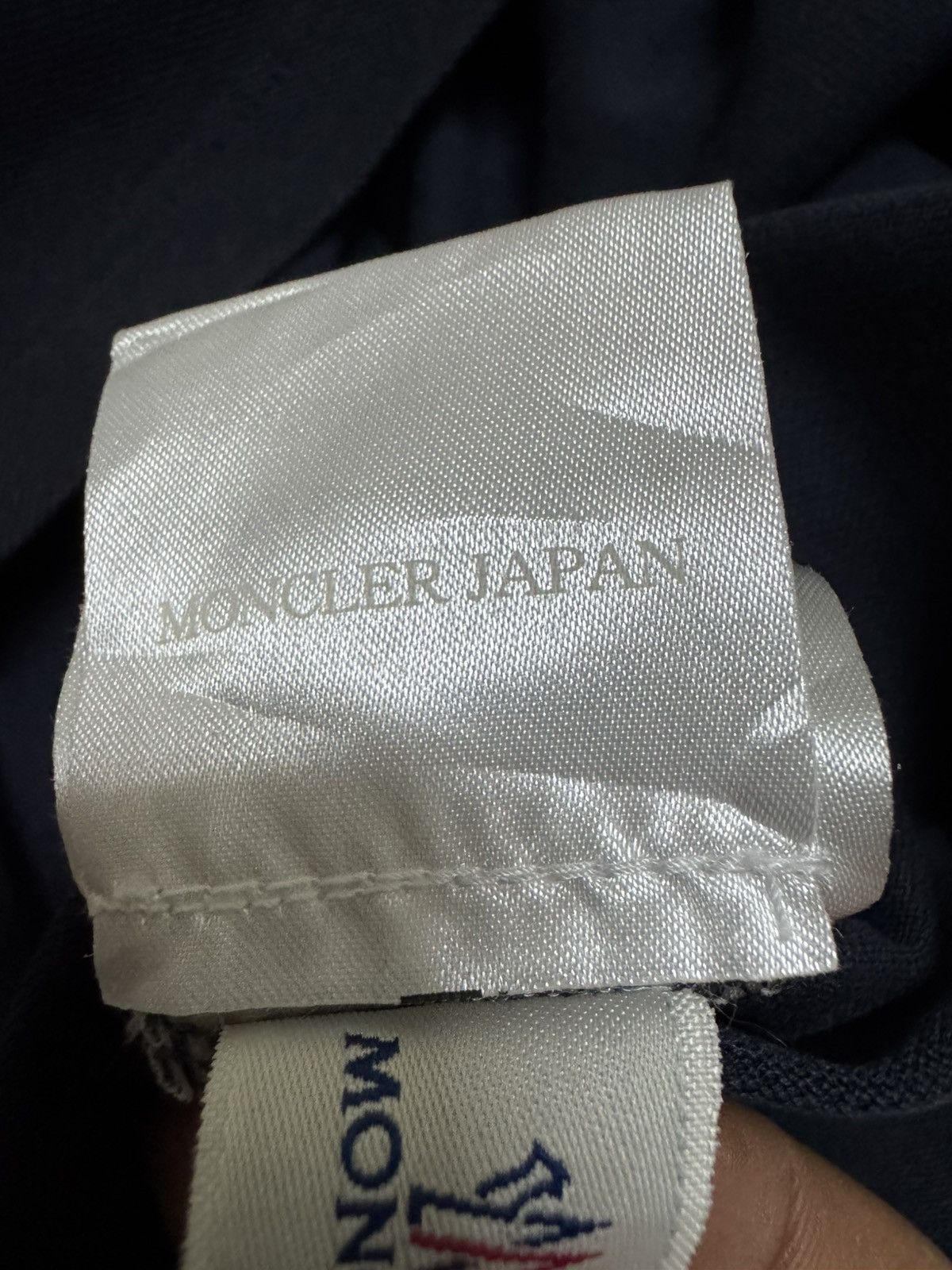 Moncler Moncler shortsleeved polo shirt Size US L / EU 52-54 / 3 - 9 Thumbnail