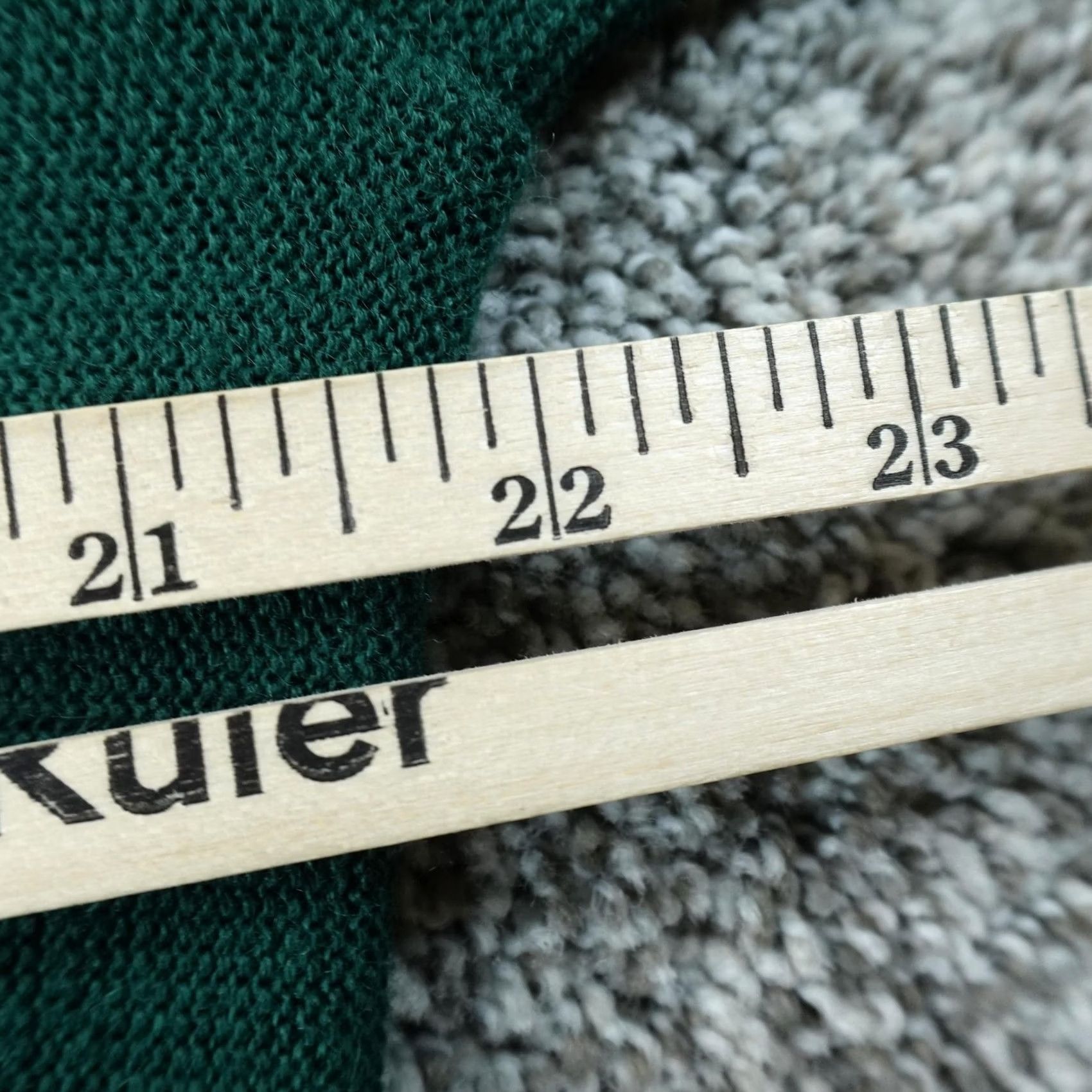 Vintage VINTAGE Kings Road Cardigan Sweater Mens L Green Acrylic V-Neck Knit Pockets Tight-Knit Size US L / EU 52-54 / 3 - 7 Thumbnail