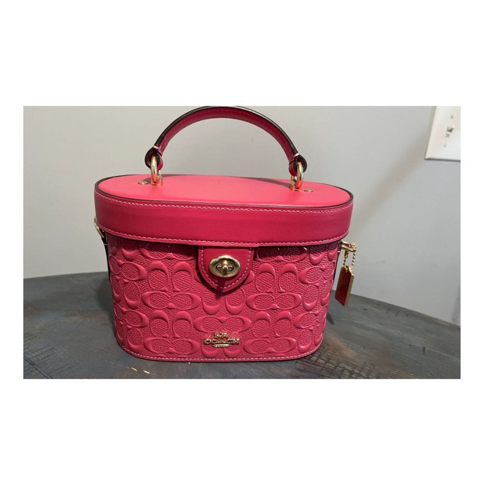 Coach 100% NWT Sig Leather Kay Crossbody Strawberry Haze CH316 Size ONE SIZE - 1 Thumbnail