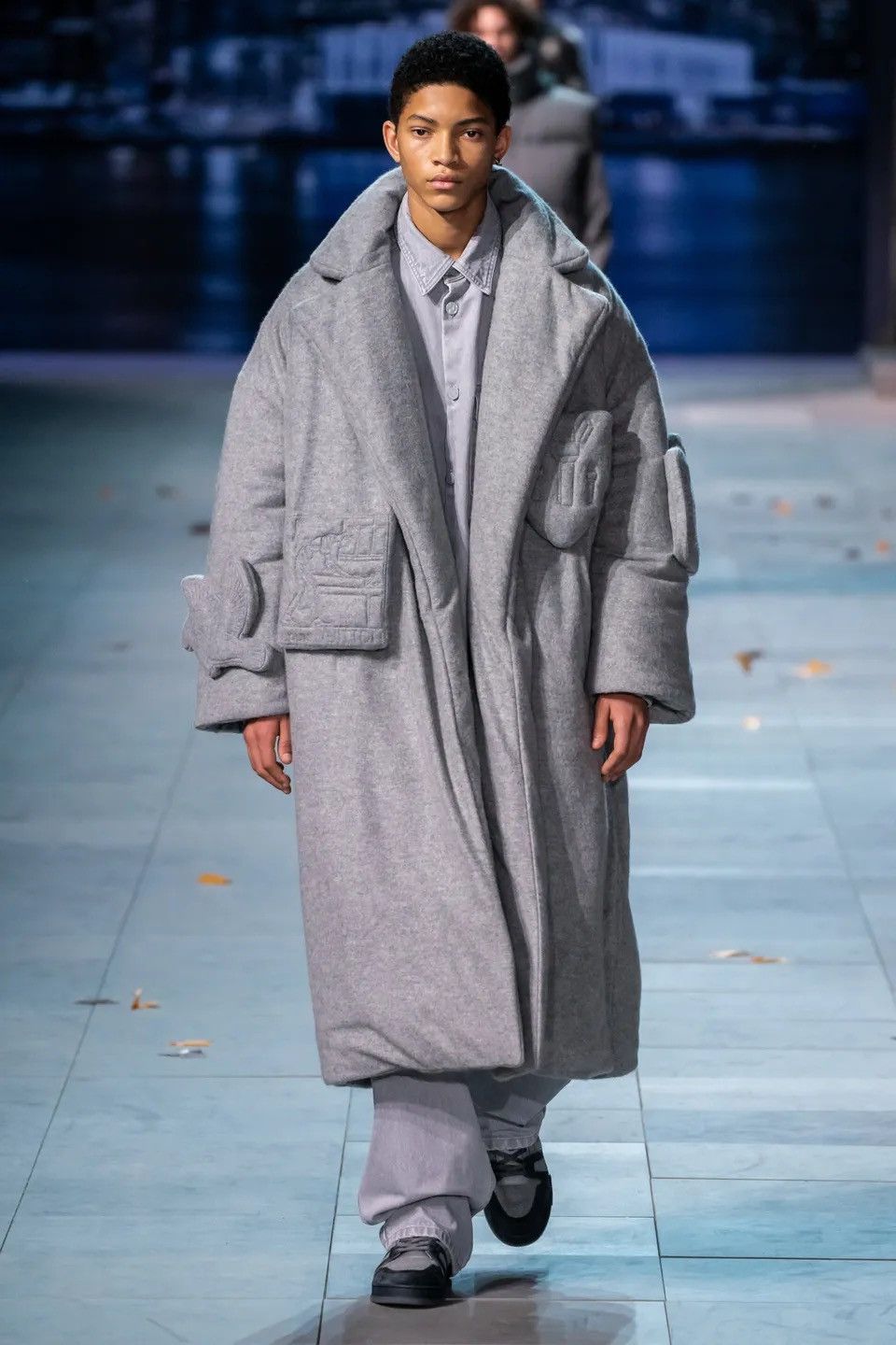 Louis Vuitton × Virgil Abloh Louis Vuitton Virgil Abloh Padded Runway Long Coat Size US L / EU 52-54 / 3 - 1 Thumbnail