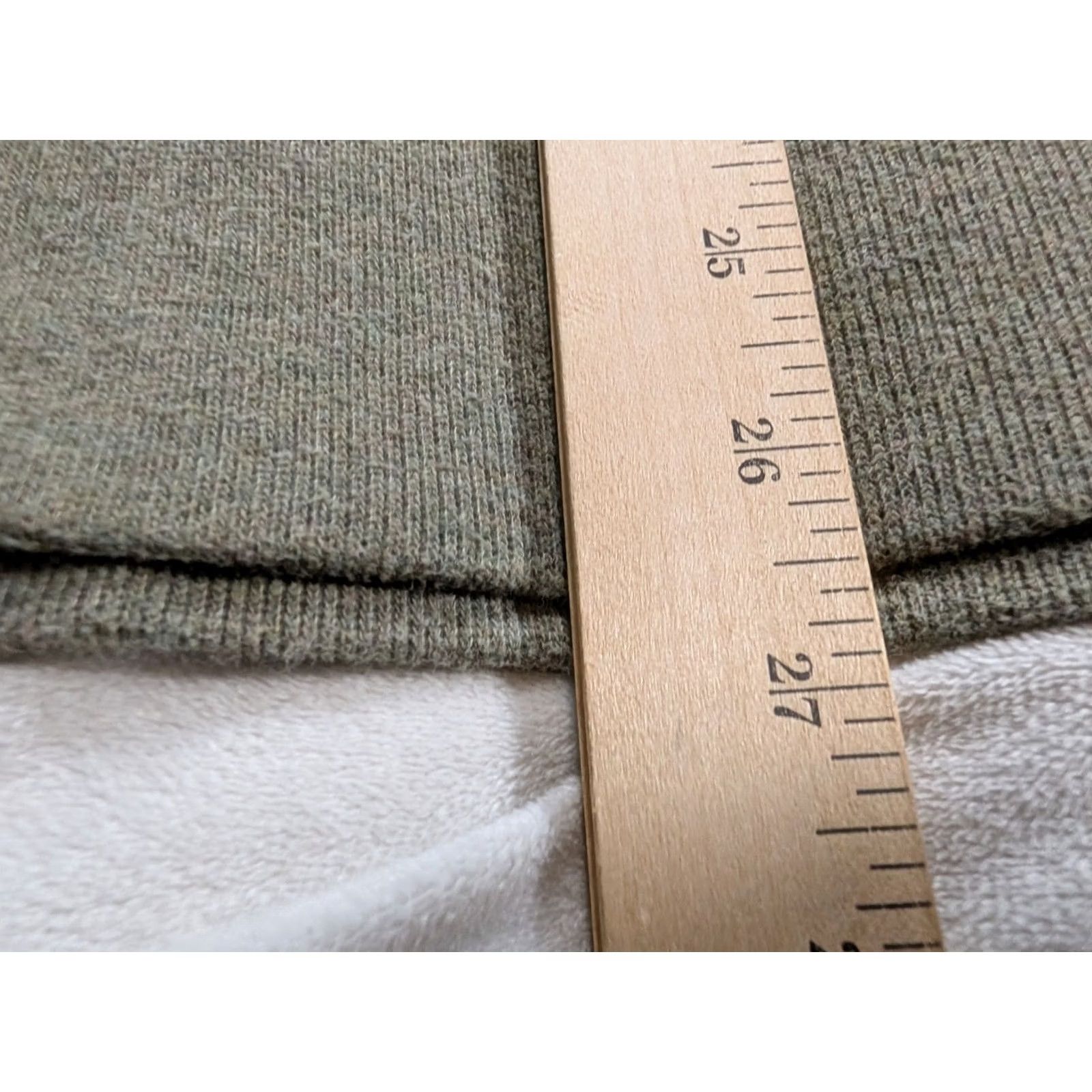 Polo Ralph Lauren Polo Ralph Lauren Sweater Mens L Green V-Neck Pima Cotton Polo Pony Pullover Knit Wool/Cozy? Size US L / EU 52-54 / 3 - 6 Thumbnail