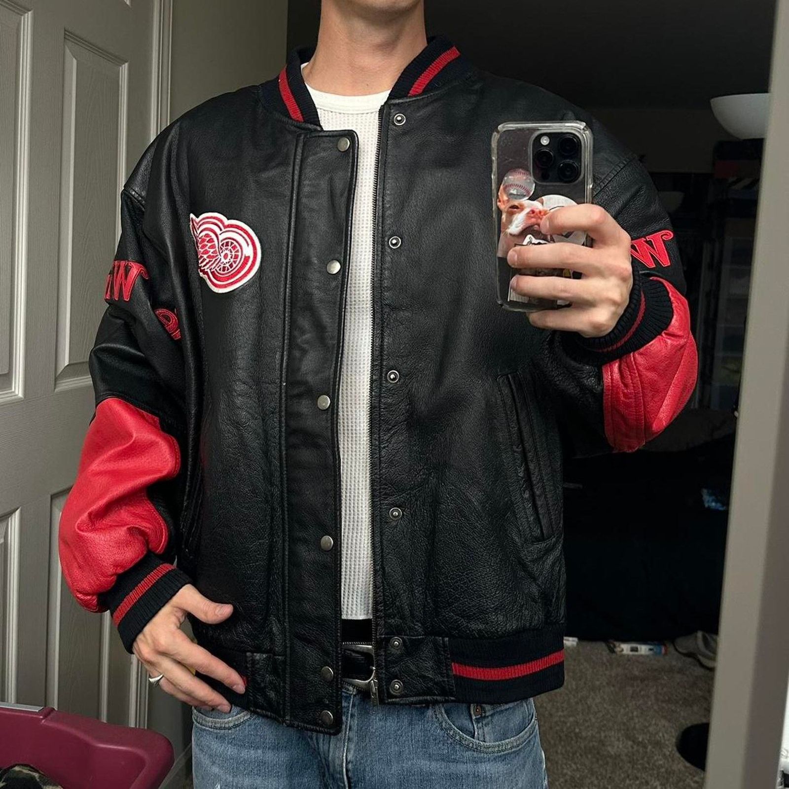 NHL × Vintage Vintage Detroit Red Wings Hockey NHL Leather