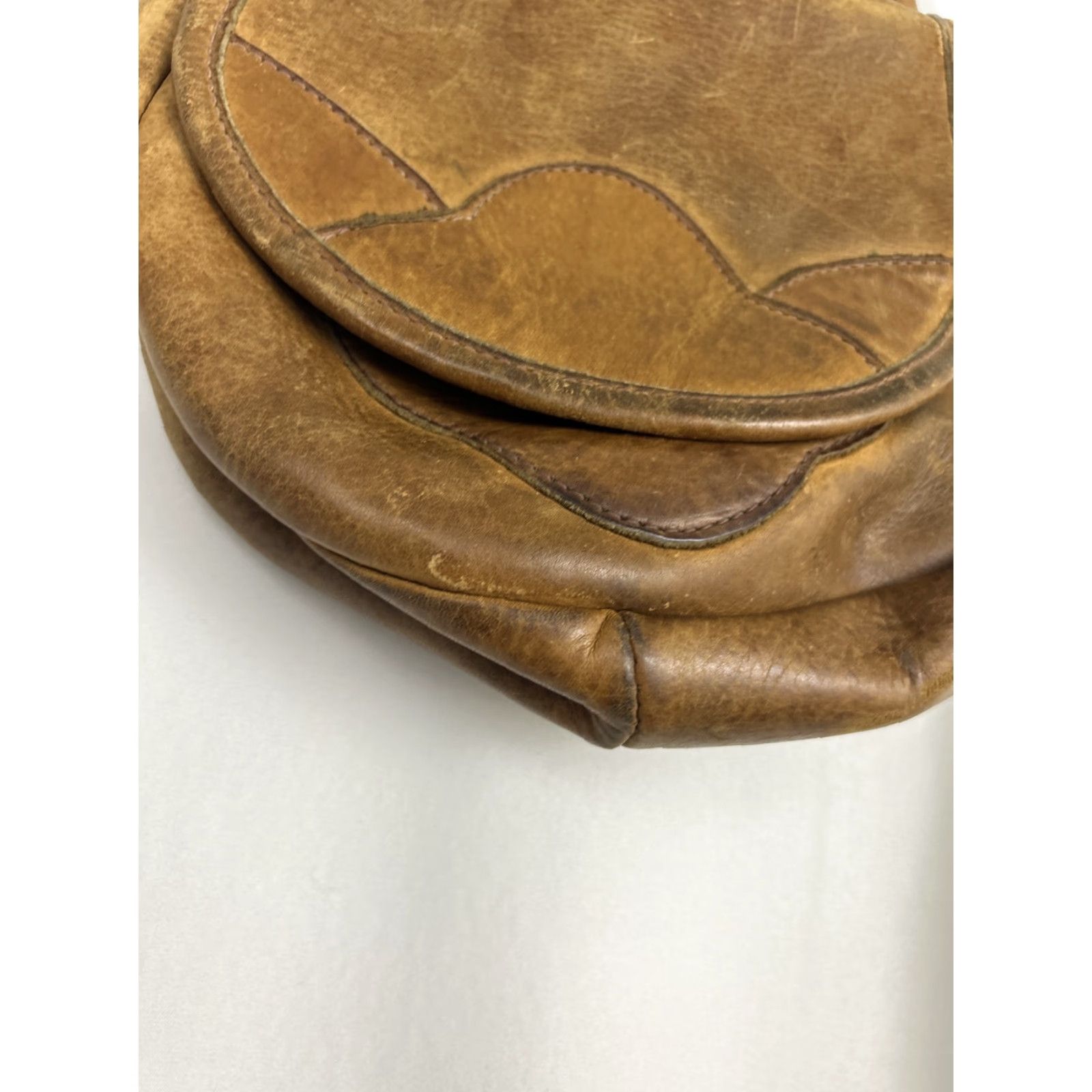 Vintage **Vintage Brown Leather Crossbody Purse Small** User: Vintage Brown Leather Crossbody Purse Small 7.5x7.5x3 Size ONE SIZE - 4 Thumbnail