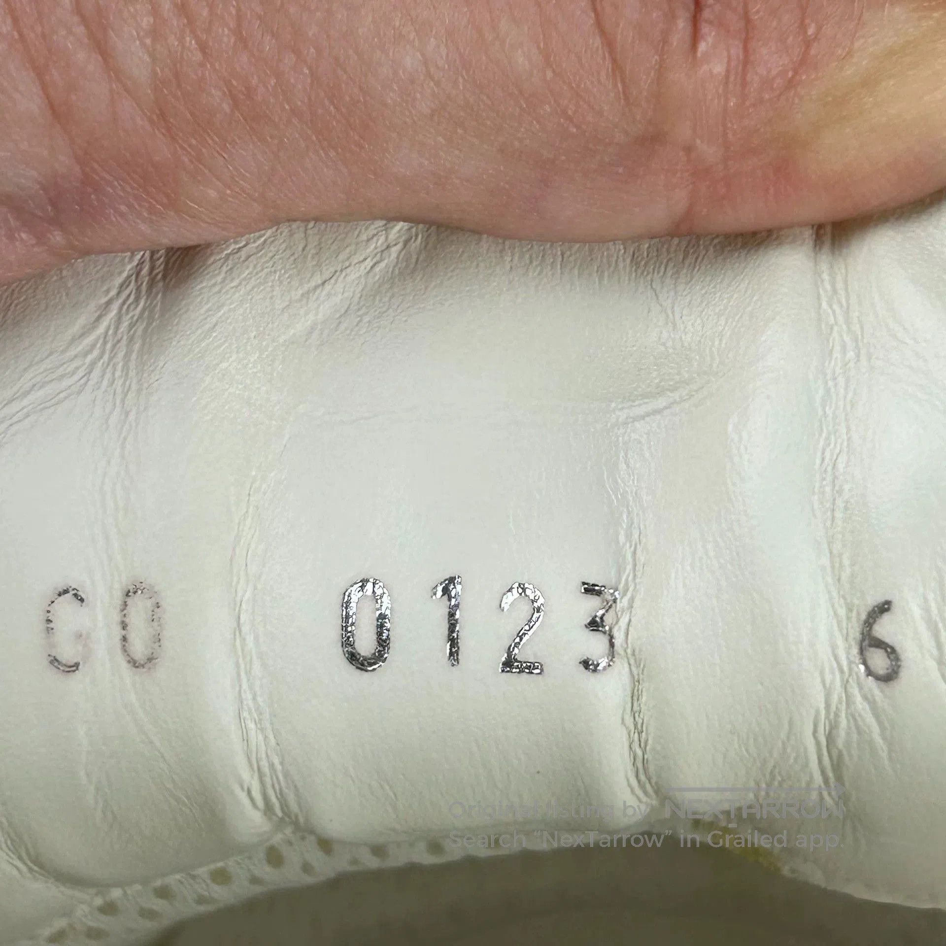Louis Vuitton Louis Vuitton White Casual Sneakers Size 40. Size US 7.5 / EU 40-41 - 7 Thumbnail