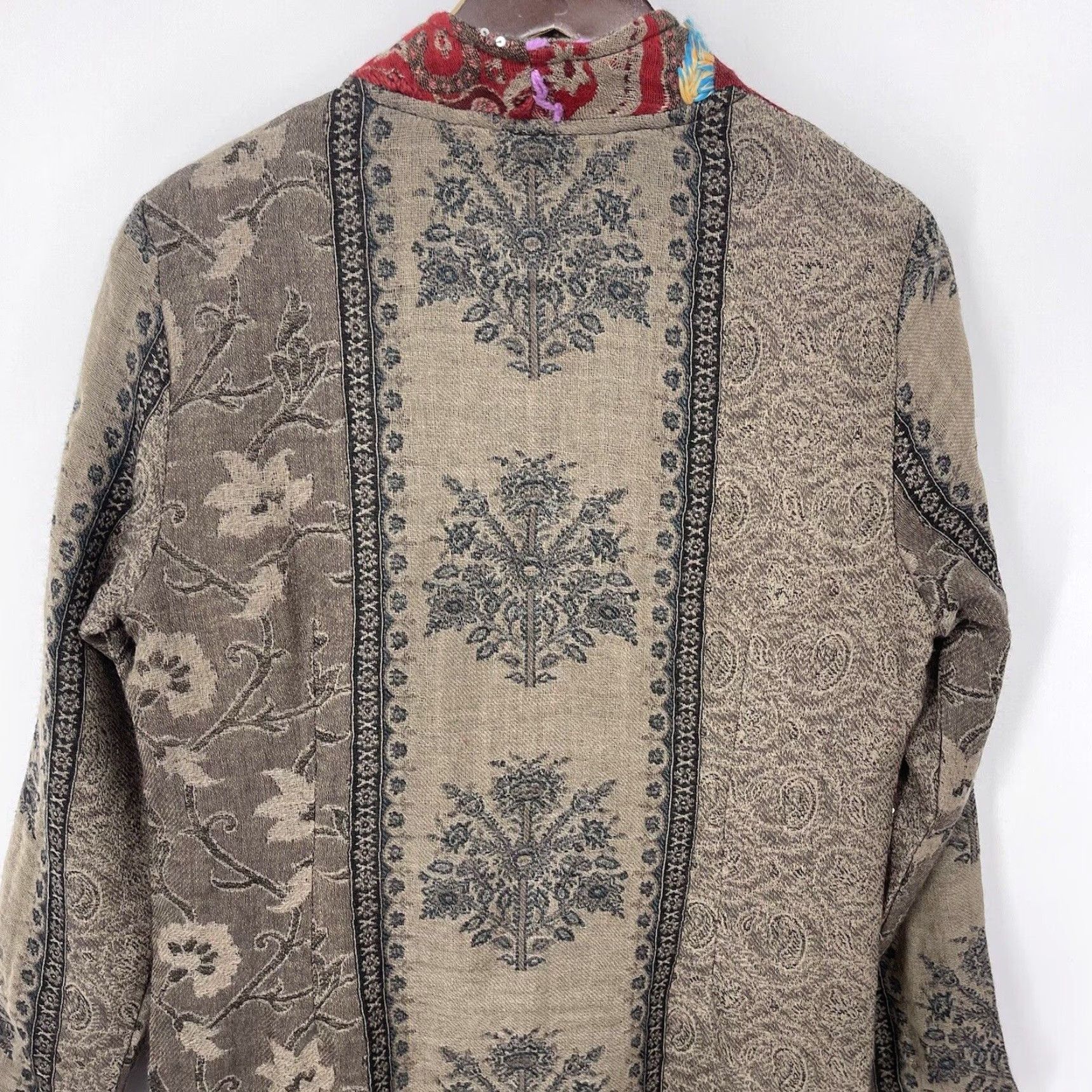 Vintage Anu Wool Sweater Women Small Floral Patchwork Cardigan Casual Brown Bohemian Size S / US 4 / IT 40 - 4 Thumbnail