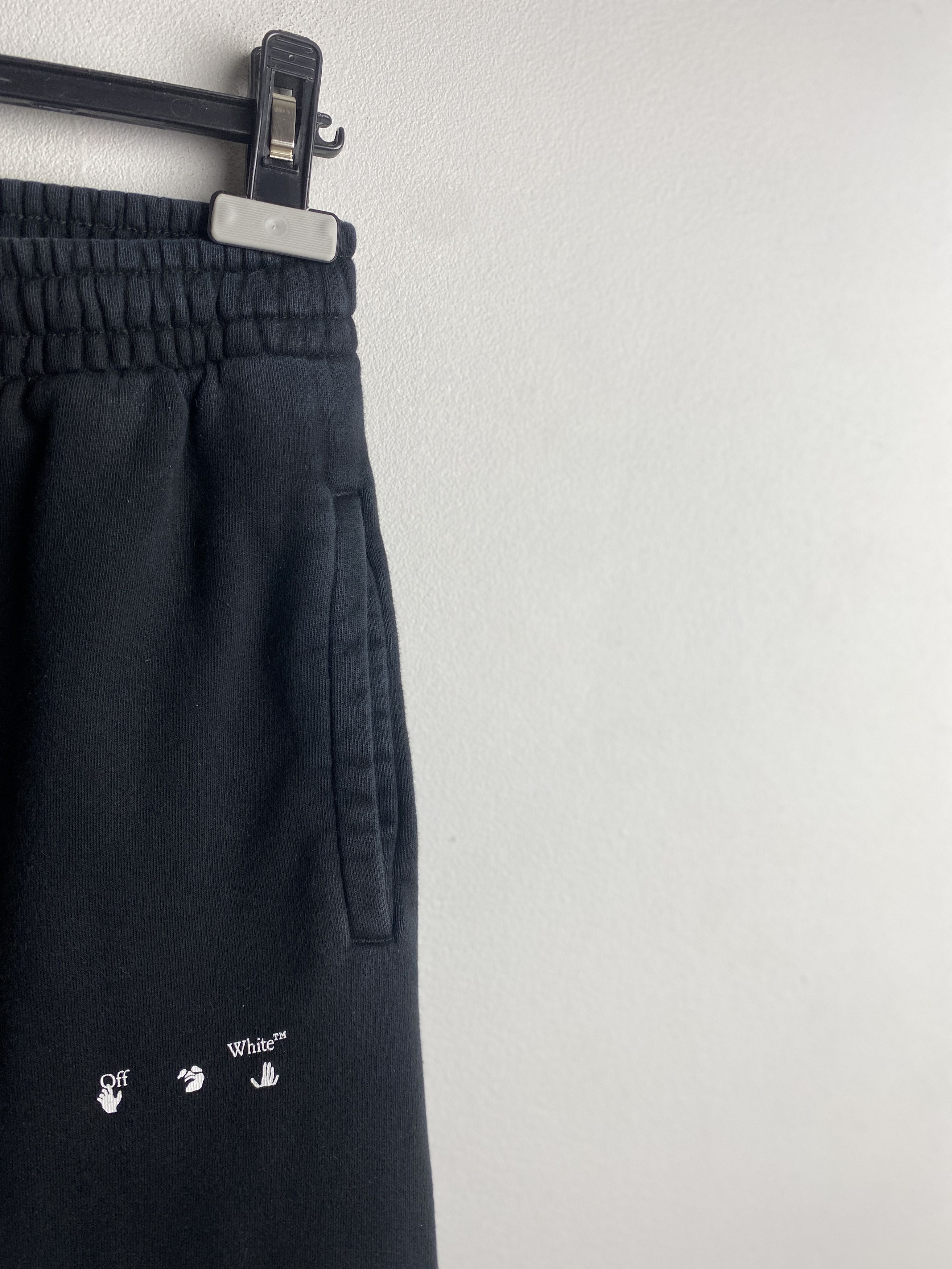 Off-White Off-White Caravaggio Diagonals sweatpants joggers Size US 28 / EU 44 - 3 Thumbnail