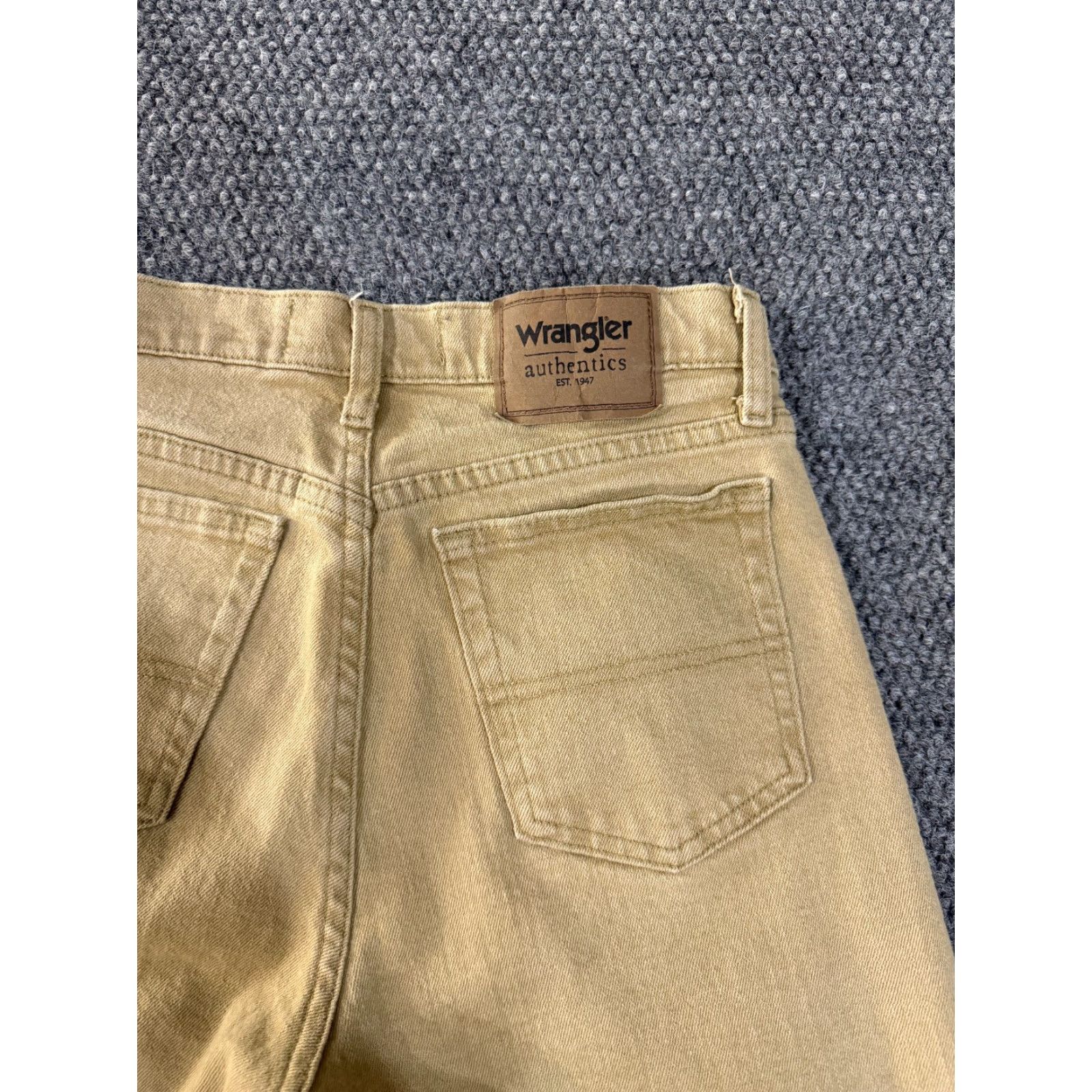 Wrangler Wrangler Jeans Mens 28x27 Beige Straight Fit Stretch Denim Authentics Size US 28 / EU 44 - 7 Thumbnail