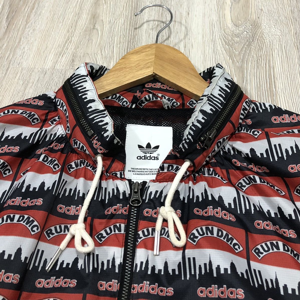 Adidas Adidas RARE VINTAGE RUN DMC ALL OVER PRINT Zipper Jacket Size US M / EU 48-50 / 2 - 16 Thumbnail