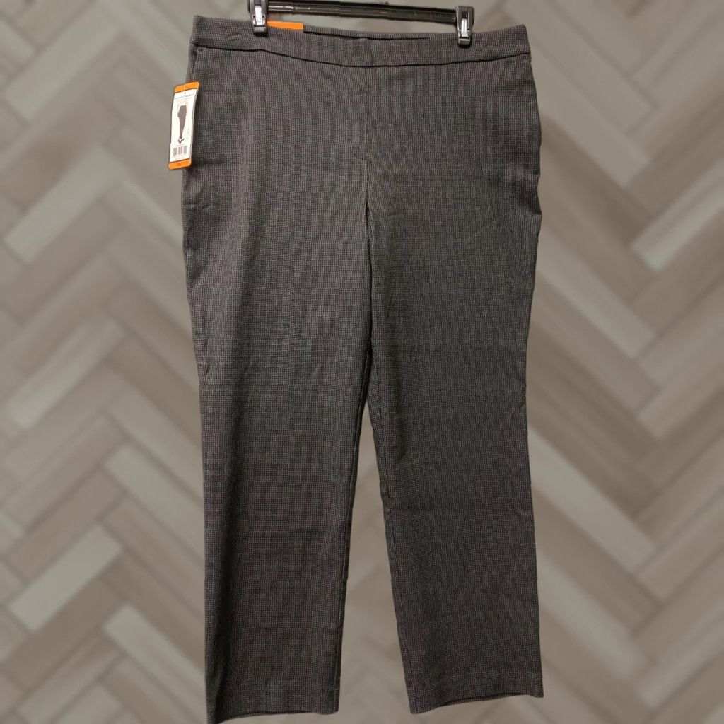 Vintage Hilary Radley Ladies' Pull-On Pant with Pockets XXL Black/off-White Dress Pants Slim Leg Women Size 40" / US 18 - 1 Thumbnail