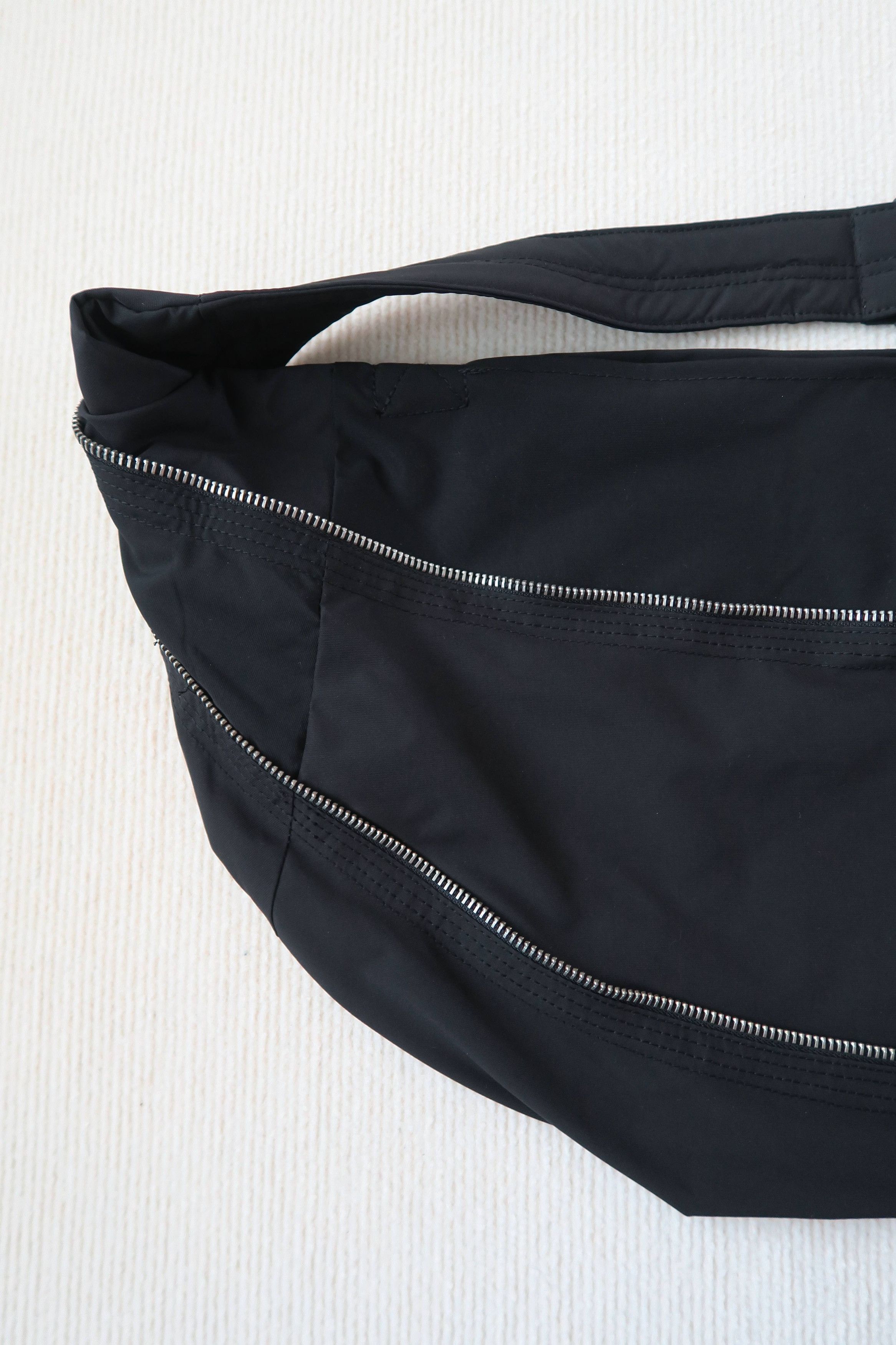 Other FAR FROM WHAT KOREA FAR Crossbody Sling Bag Size ONE SIZE - 11 Thumbnail