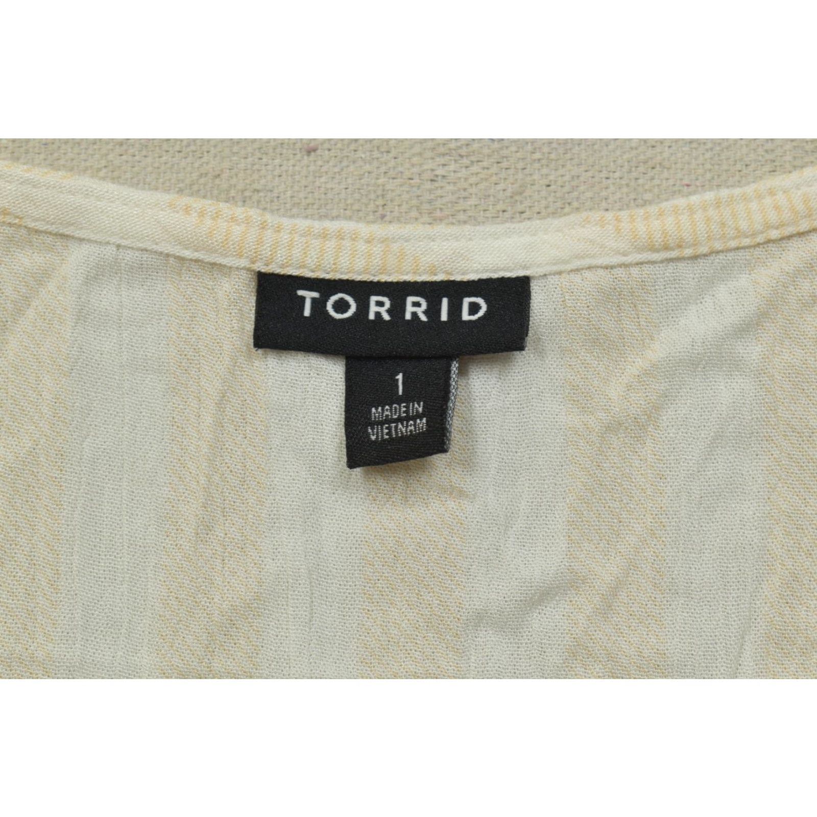 Torrid Torrid Blouse Shirt Ivory Yellow Striped Rayon Peplum Lace V-Neck Lace-Up Top Womens Size 1 Short Sleeve Size XS / US 0-2 / IT 36-38 - 7 Thumbnail