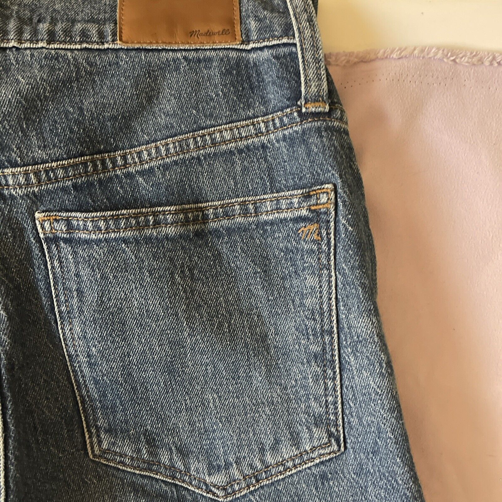 Madewell Madewell Women's Size 27 Dark Wash Mid-Rise Straight Leg Size 27" / US 4 / IT 40 - 5 Thumbnail