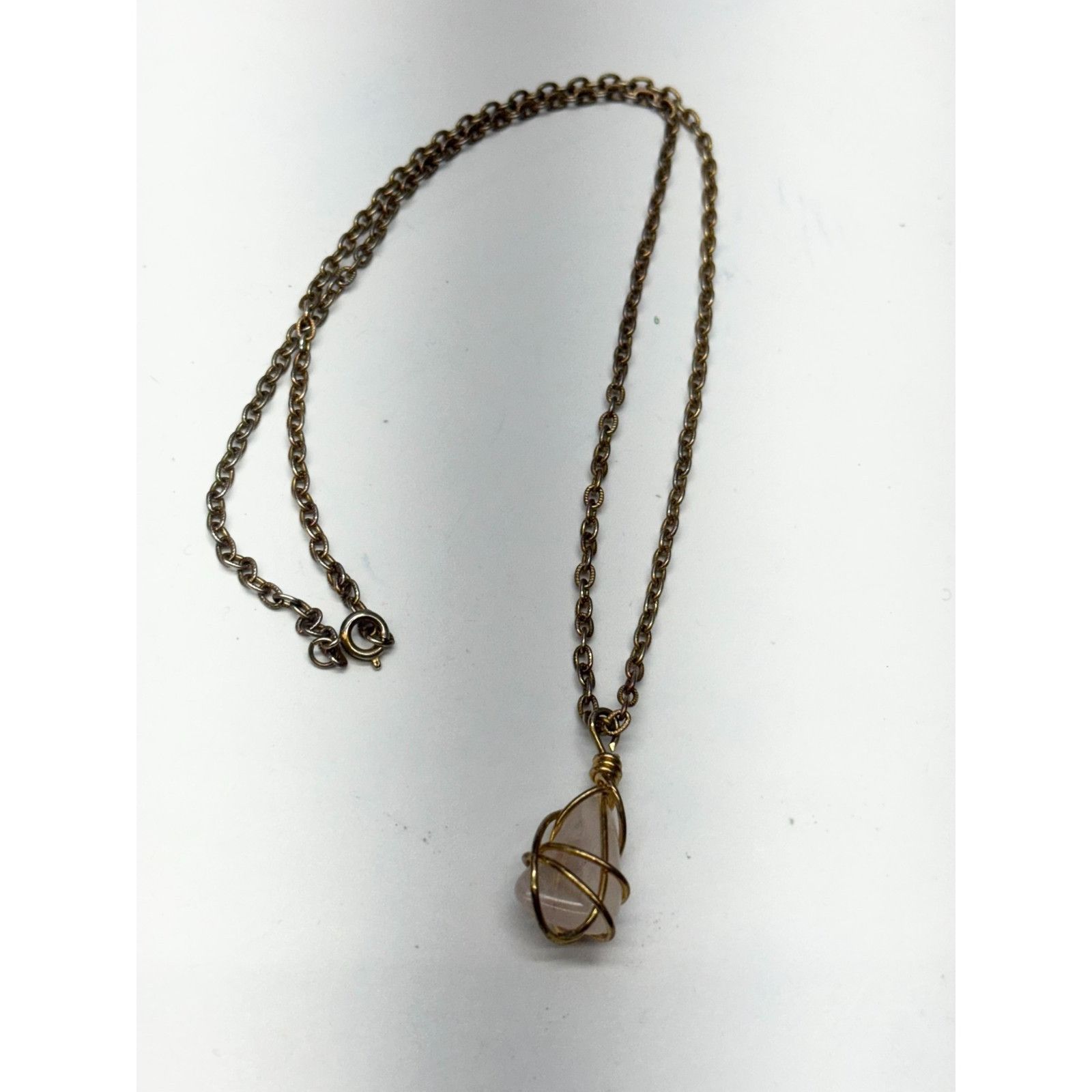 Vintage Vintage pink rose quartz caged stone pendant necklace Size ONE SIZE - 3 Thumbnail