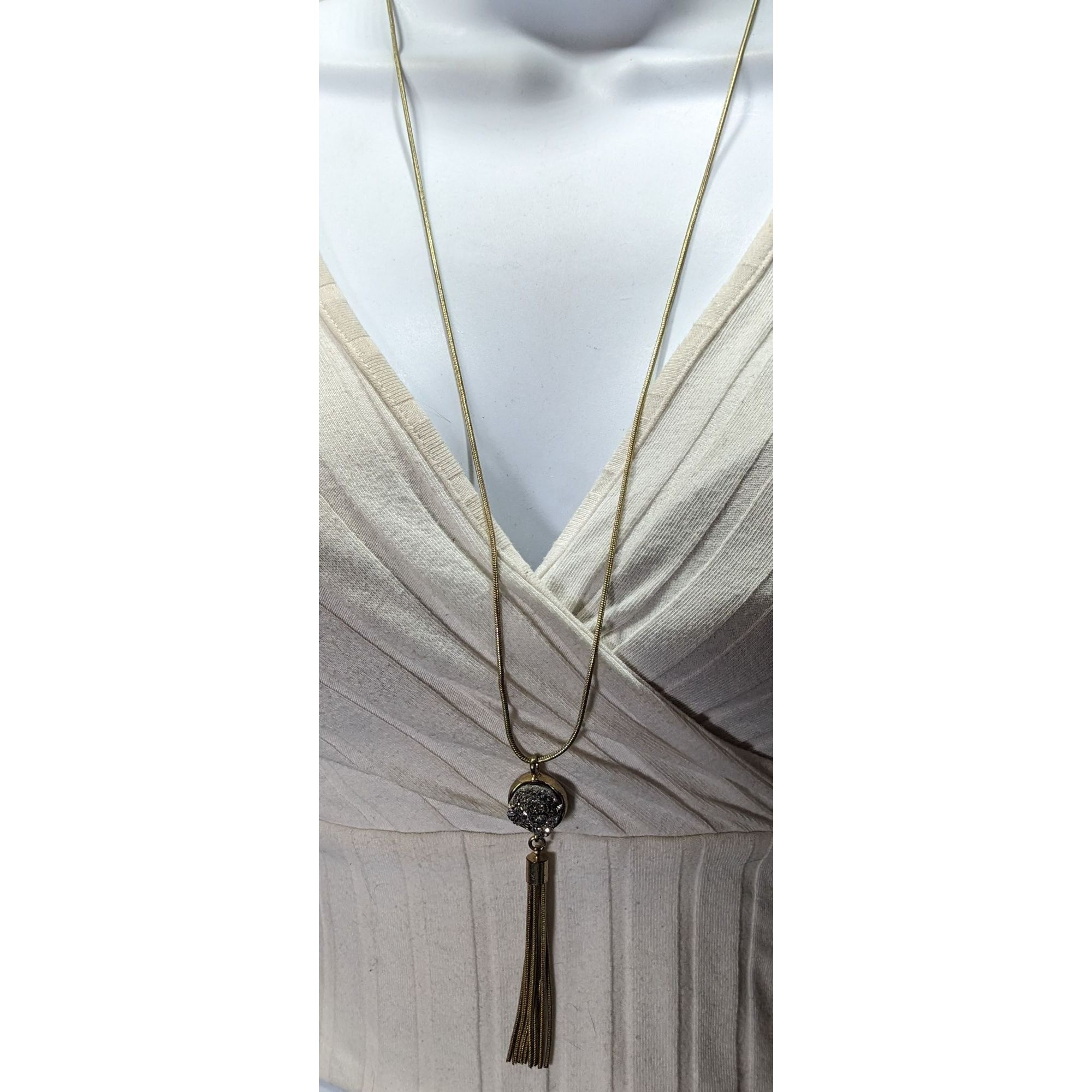 Other Bohemian Shell Pendant Necklace Brown And Cream On Tan Cord Size ONE SIZE - 7 Thumbnail
