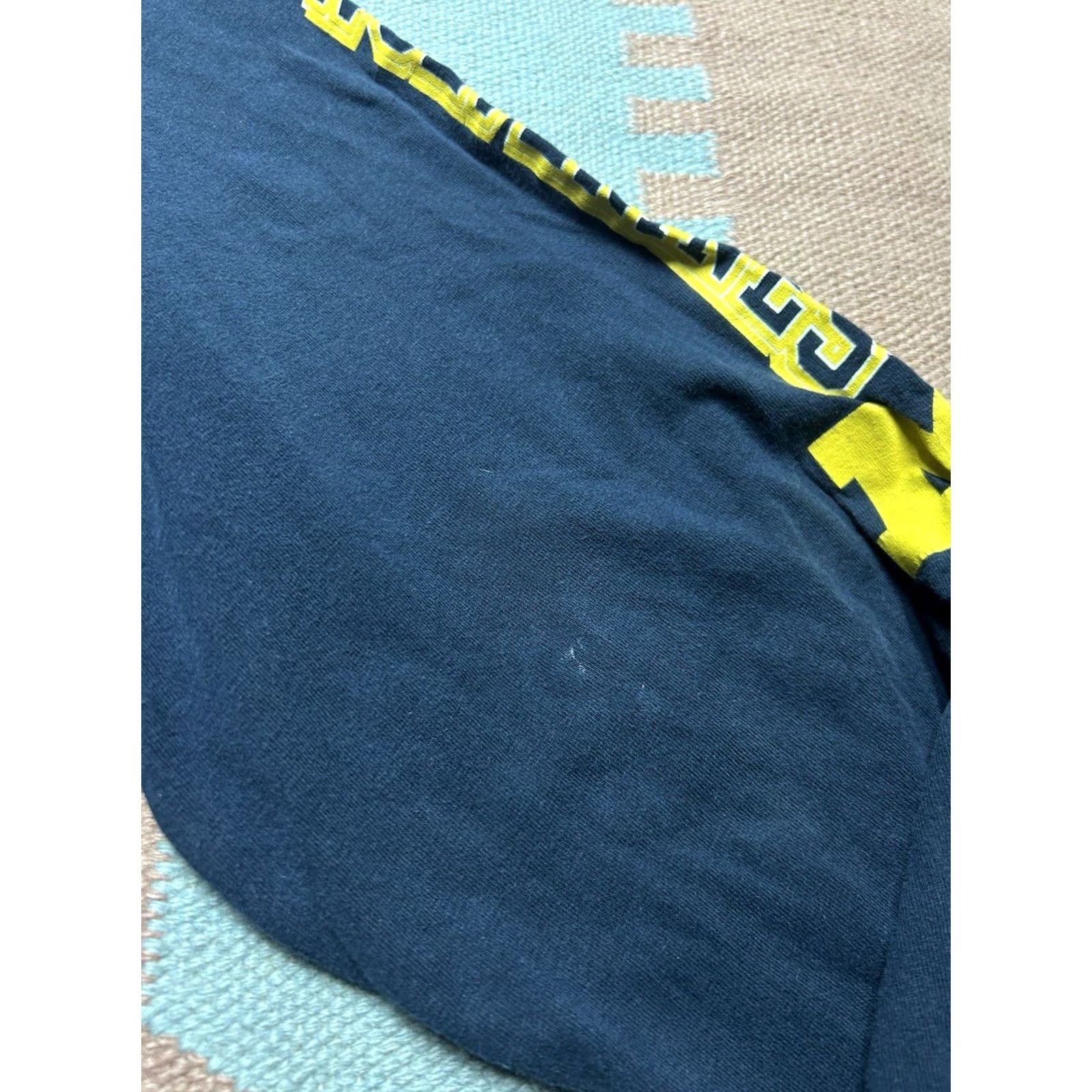 Starter VINTAGE Starter University of Michigan Wolverines XL Long Sleeve T-Shirt Men Blue Graphic Size US XL / EU 56 / 4 - 5 Thumbnail