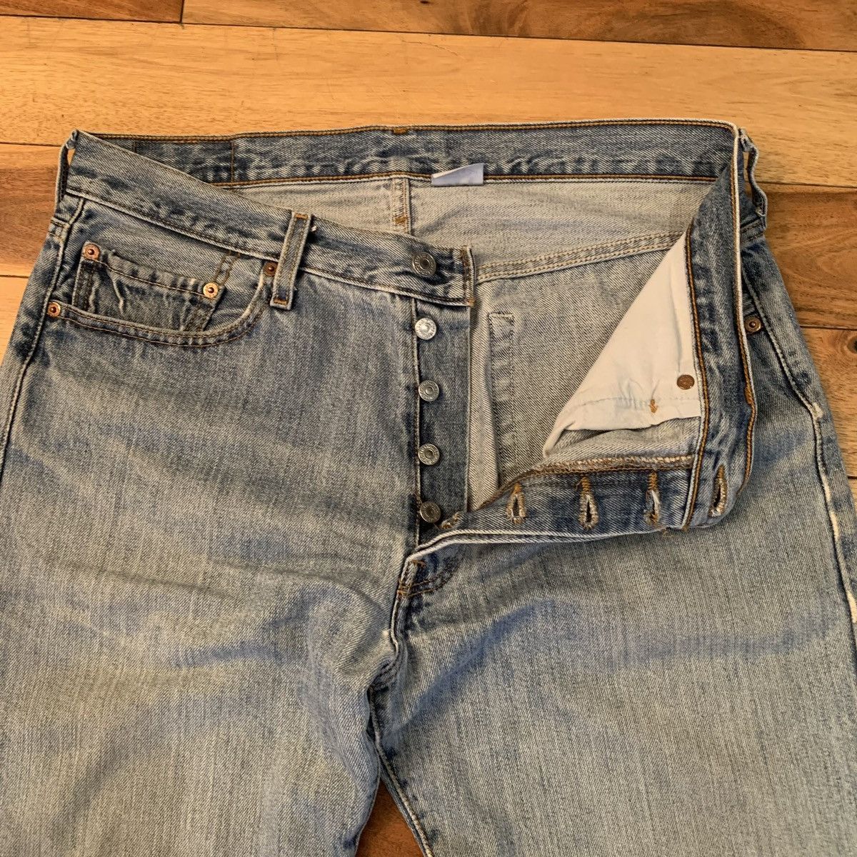 Levi's Vintage Levi’s 501 Button Fly Jeans Size US 34 / EU 50 - 2 Thumbnail