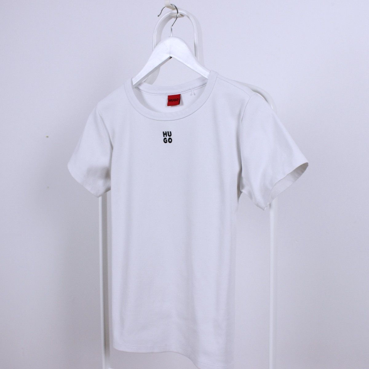 Hugo Hugo Boss Short Sleeve T-Shirt Size S / US 4 / IT 40 - 2 Thumbnail