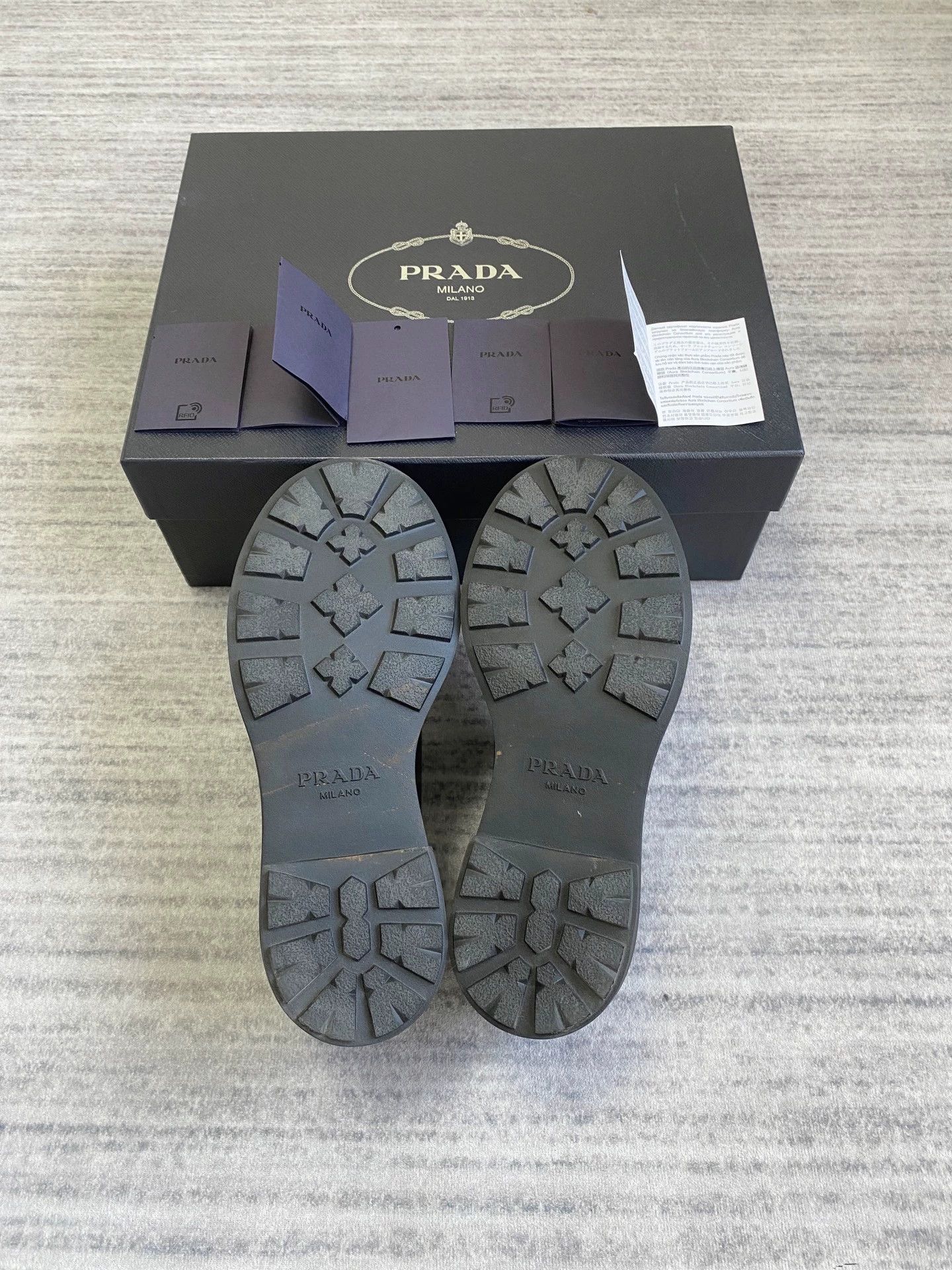 Prada Prada Raf Simons Black/Brown Derby 9.5/10 6 (40-41) Size US 7 / EU 40 - 6 Thumbnail