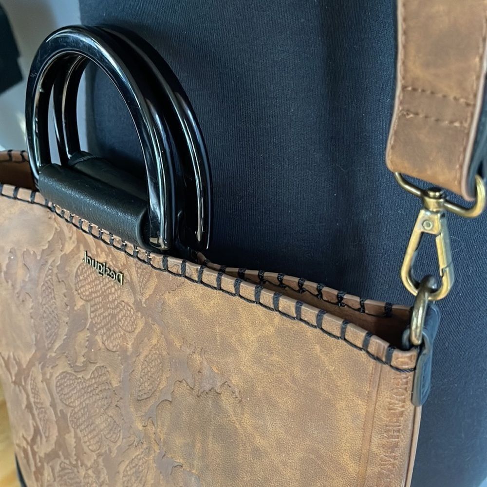 Desigual Desigual vegan embossed leather, studded shoulder bag. Matc Size ONE SIZE - 3 Thumbnail
