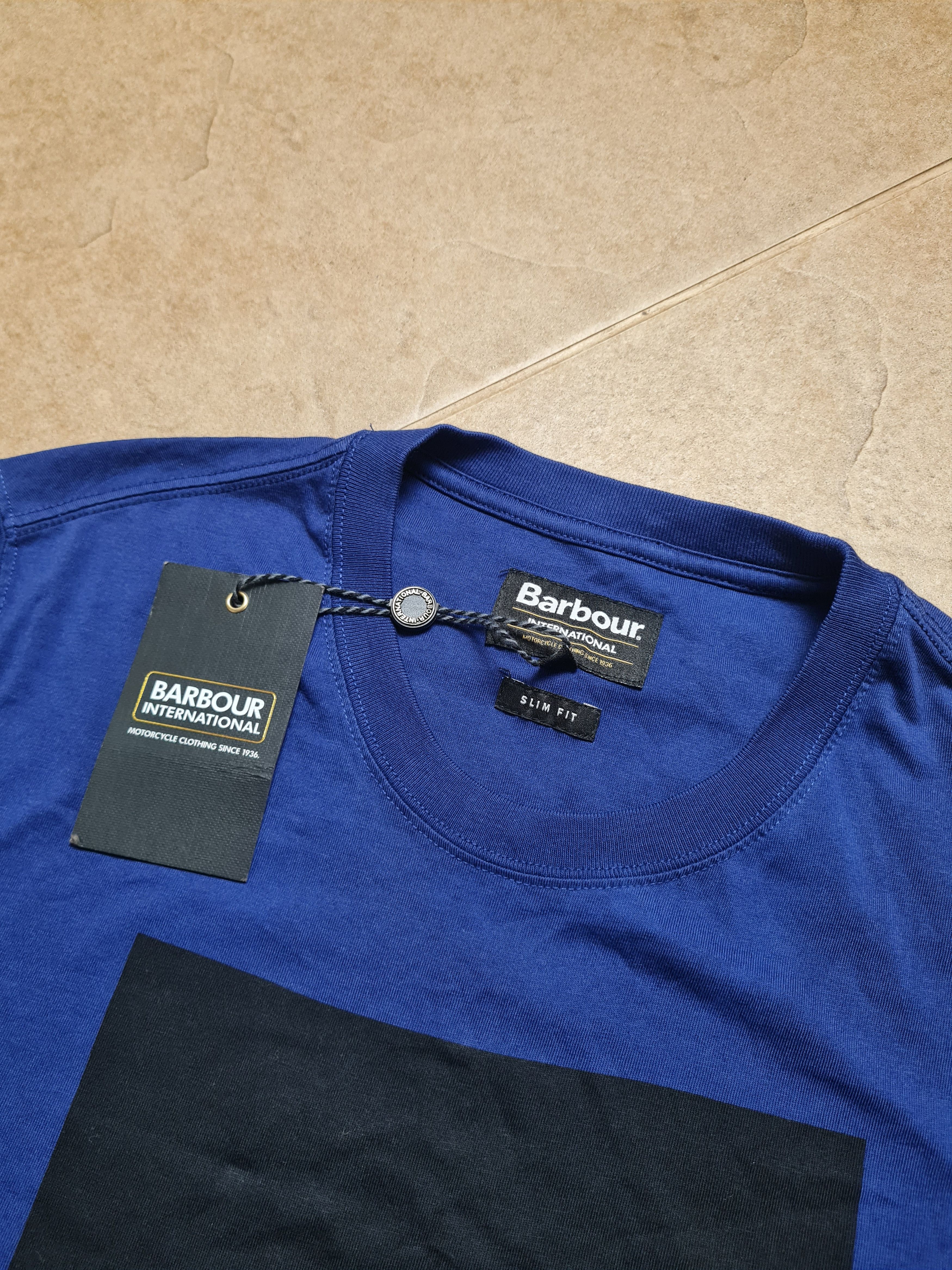 Barbour T-shirts Big Logo Barbour International mens shirt Blue M Size US M / EU 48-50 / 2 - 14 Thumbnail
