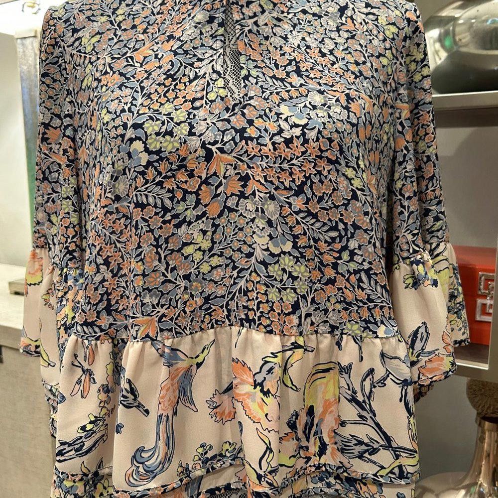 Bcbgmaxazria BCBG MaxAzria Floral Cropped Top Size S / US 4 / IT 40 - 4 Thumbnail