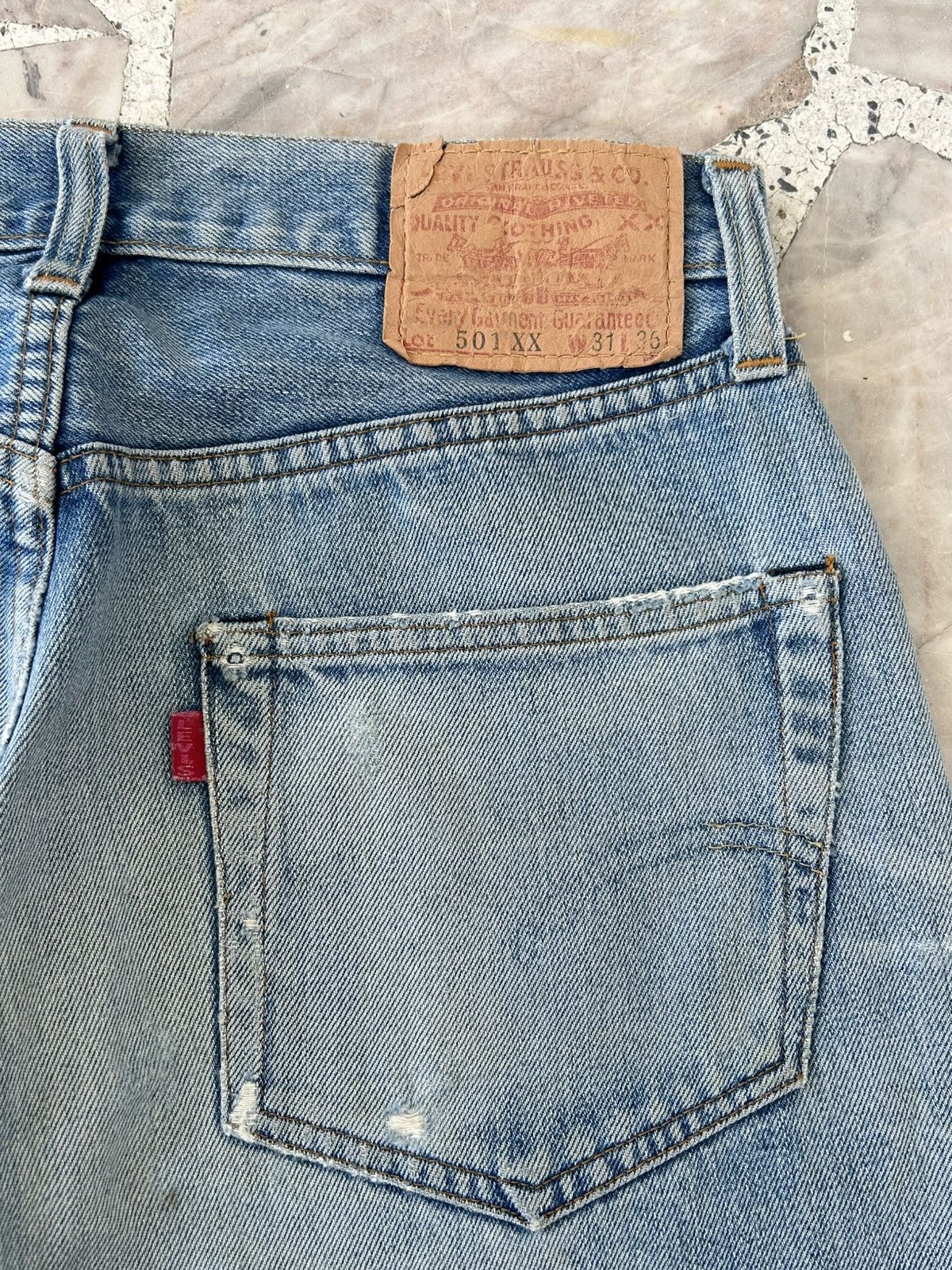 Levi's Levis 501 Vintage Ripped Denim Shorts Size US 31 - 12 Thumbnail