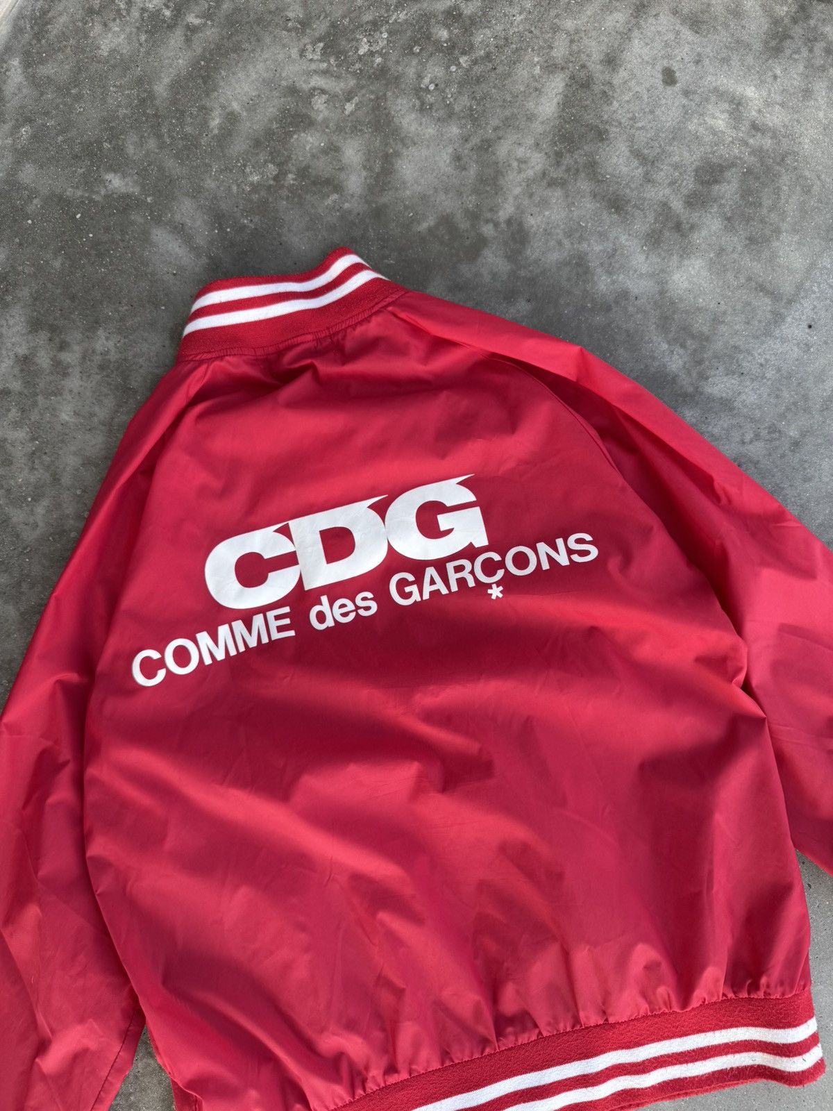Comme des Garcons Comme des Garcons bomber jacket hype streetwear play rare Size US M / EU 48-50 / 2 - 2 Thumbnail