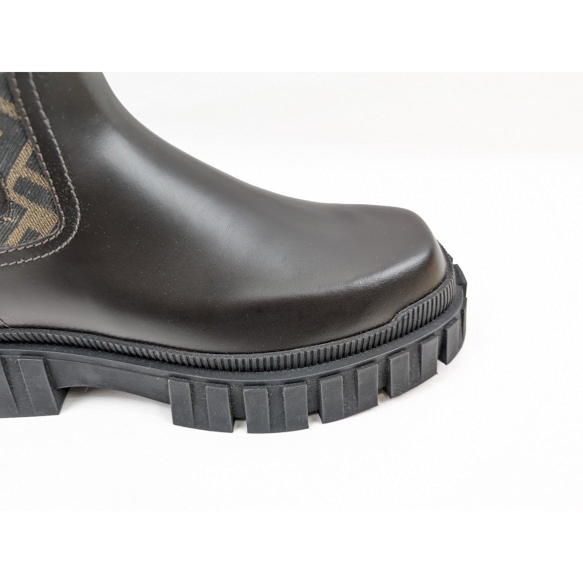 Fendi o1rshd1 Men's Fabric Calf Leather Boots in Black/Dark Brown Size US 11 / EU 44 - 5 Thumbnail