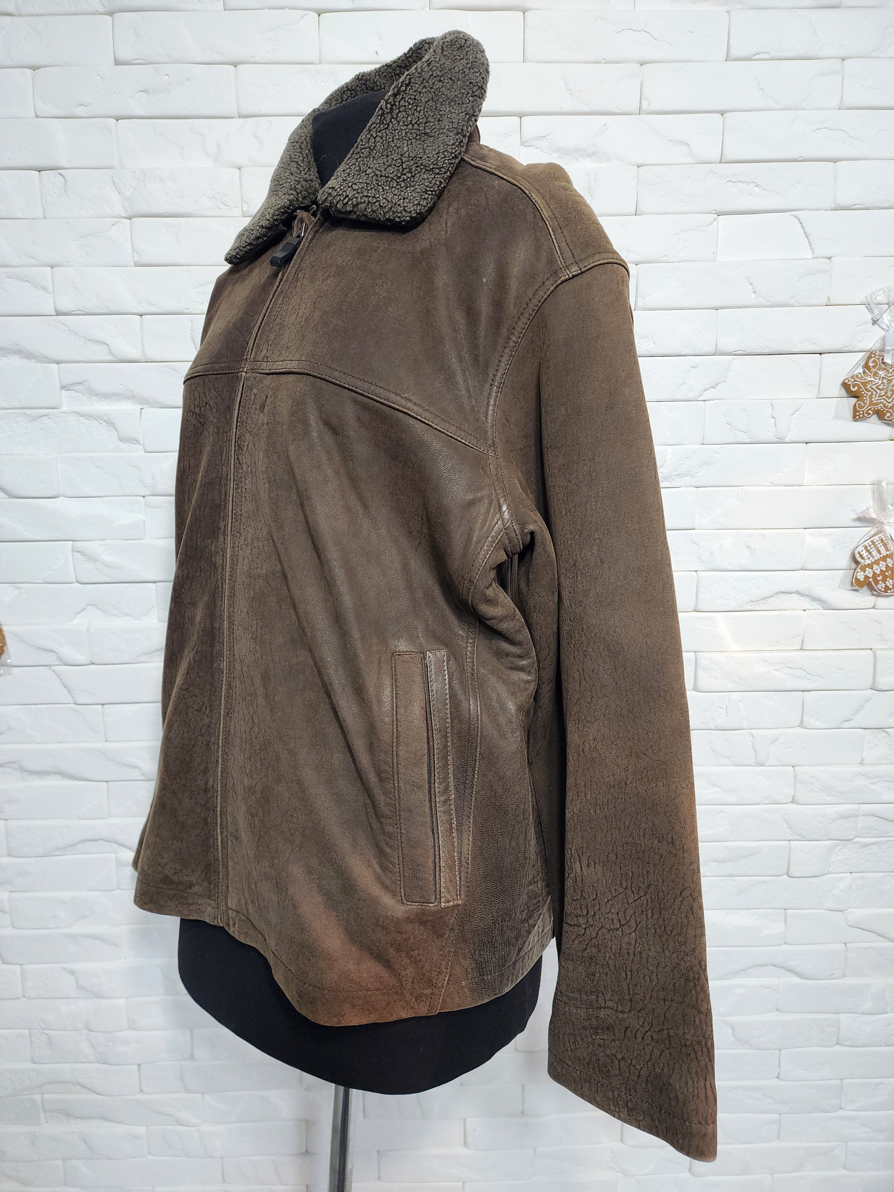 Uniqlo Brown Genuine Leather Jacket: Men's Metal Zipper Jacket Size US L / EU 52-54 / 3 - 2 Thumbnail