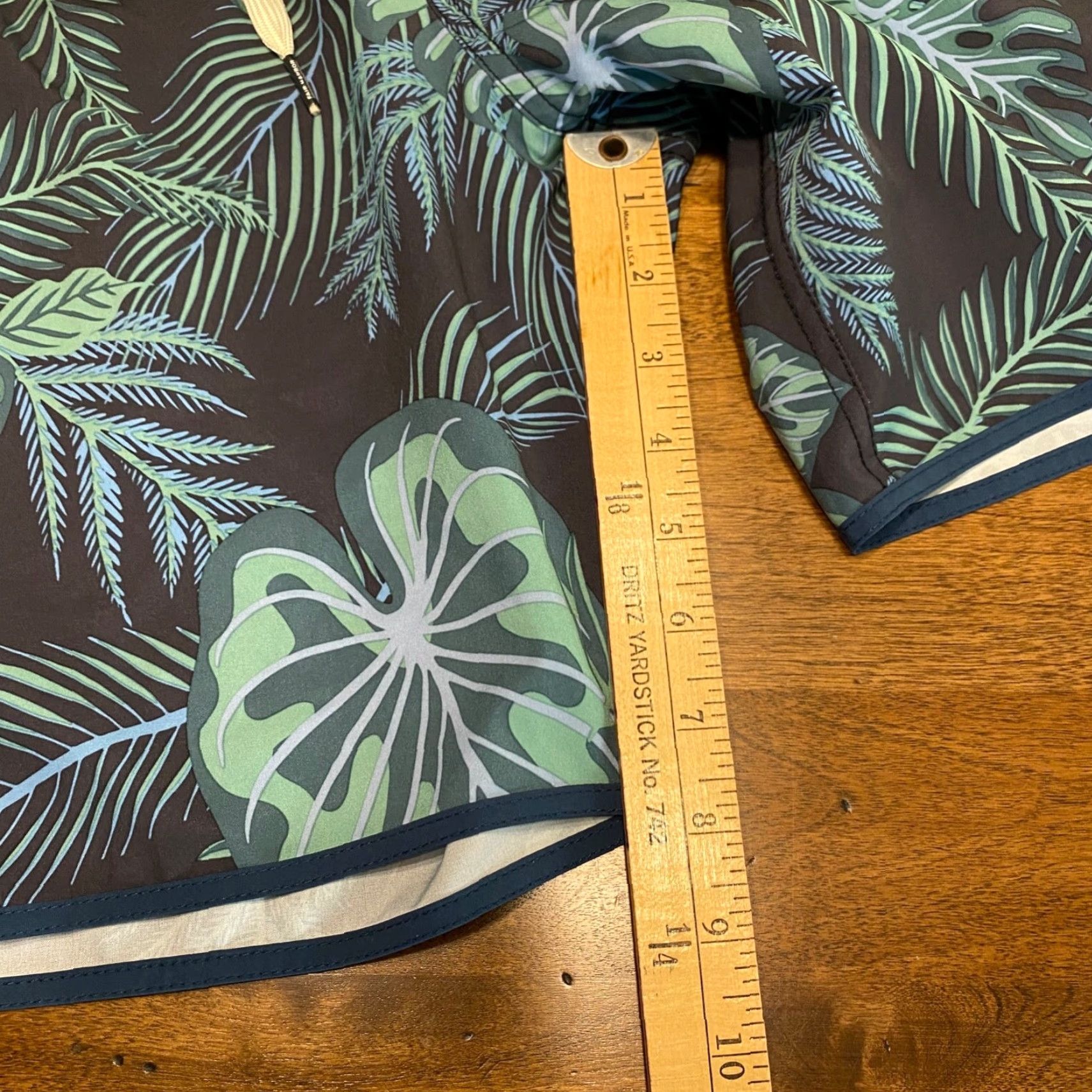 Nike Nike Fair Harbor Shorts Mens 8" Inseam Blue Floral Lined Drawstring Casual Size US 31 - 4 Thumbnail