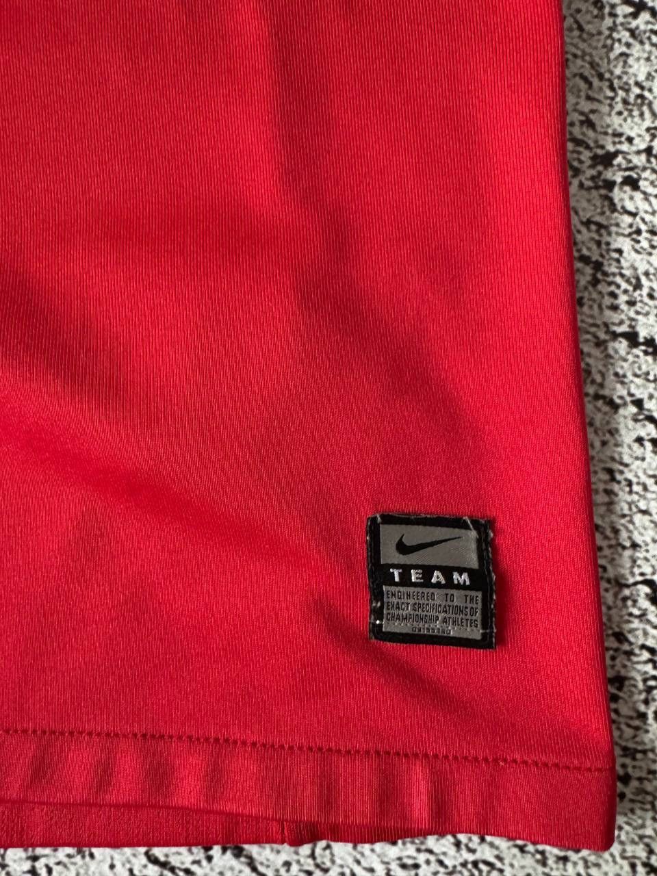 Nike Manchester United Nike AIG Rooney 10 Jersey Size US M / EU 48-50 / 2 - 5 Thumbnail
