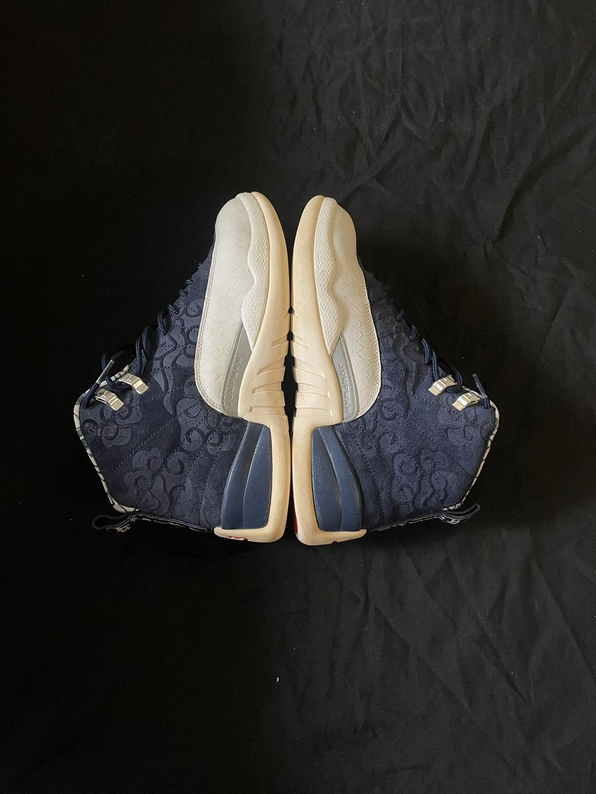 Jordan Brand Jordan 12 Retro International Flight Size US 9 / EU 42 - 3 Thumbnail