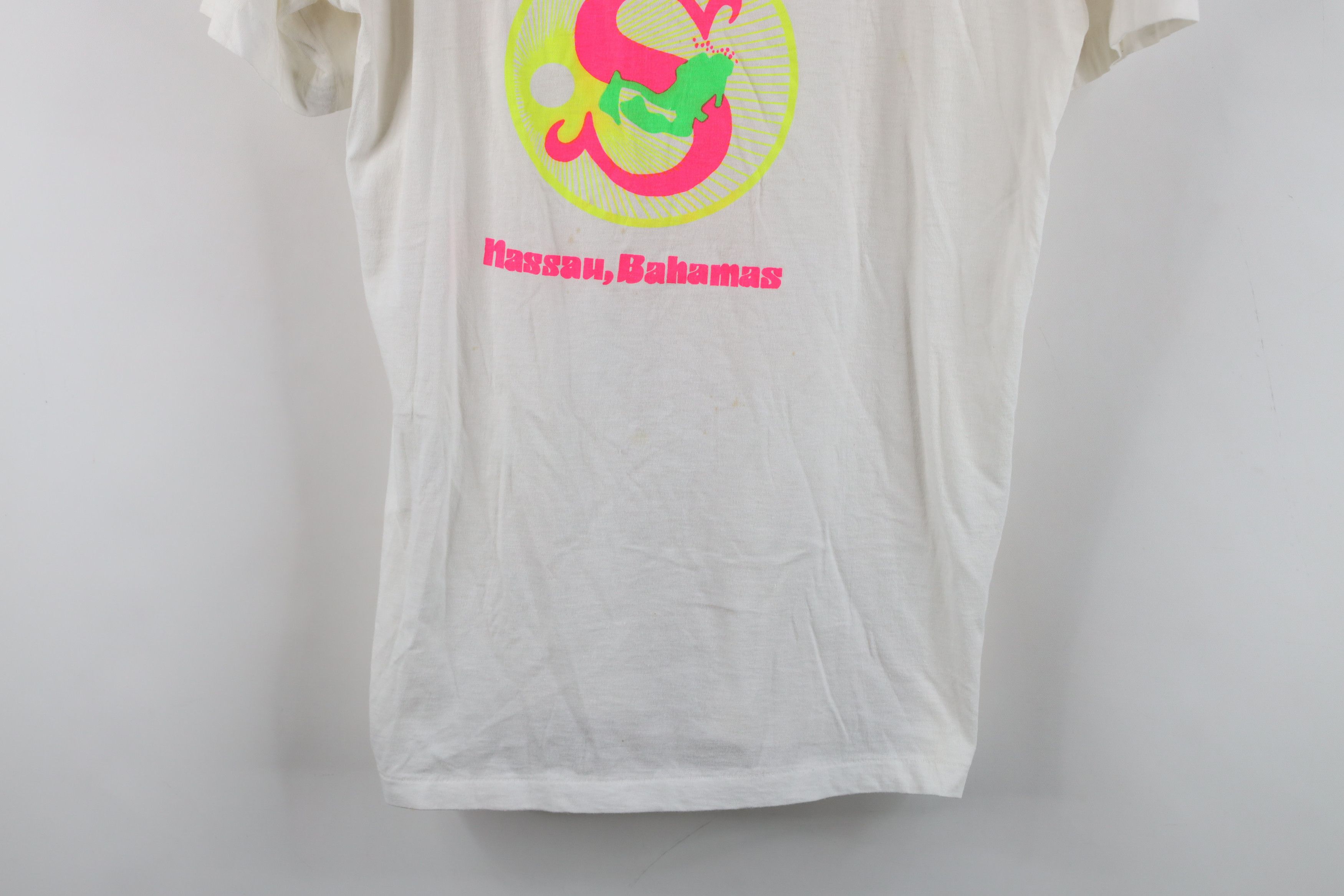 Vintage Vintage 70s 80s Streetwear Sun Divers Bahamas T-Shirt White Size L / US 10 / IT 46 - 3 Thumbnail