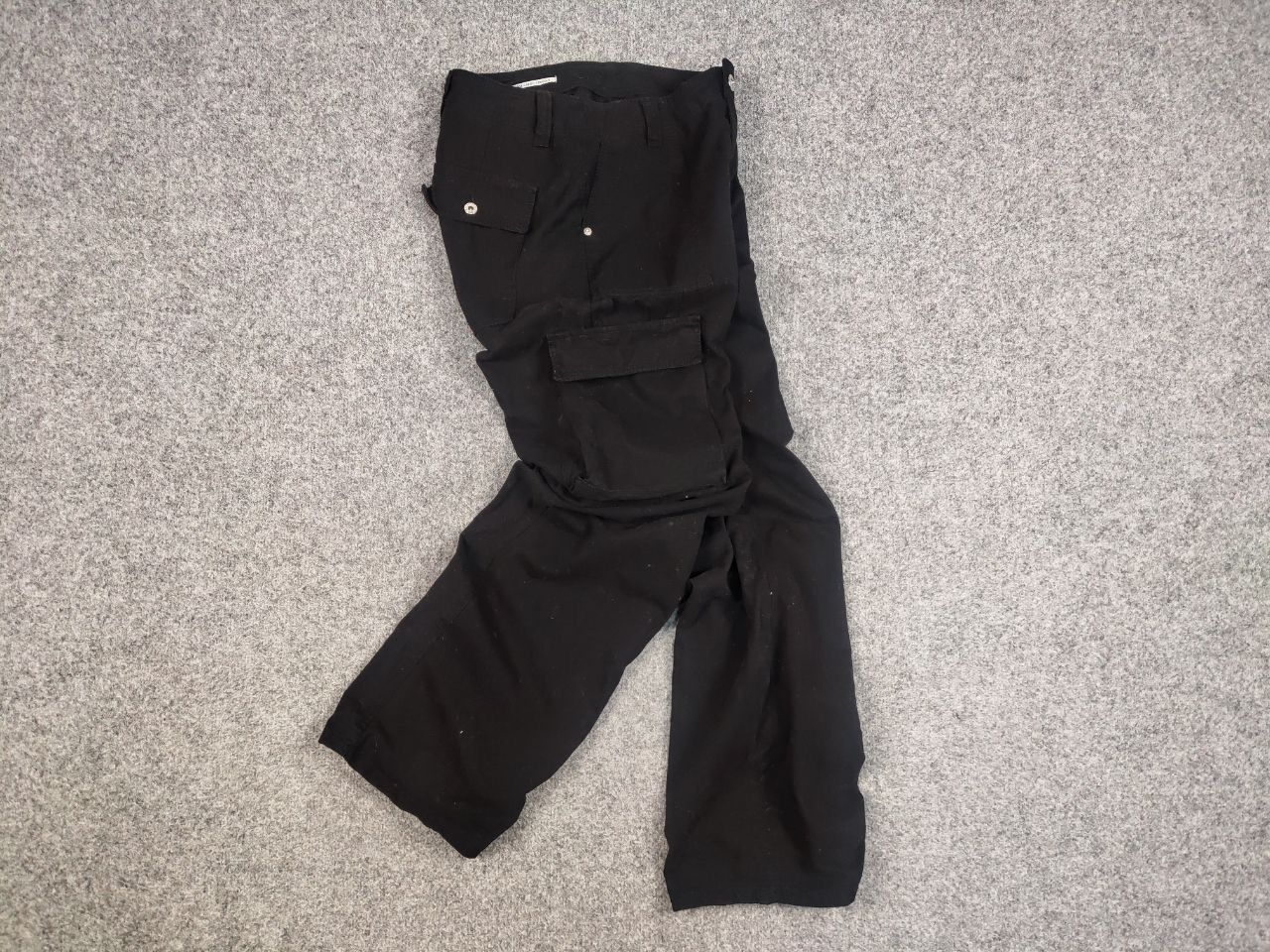 Japanese Brand Vintage Japanese Baggy Black Cotton Cargo Pants Y2K Style Size US 30 / EU 46 - 13 Thumbnail