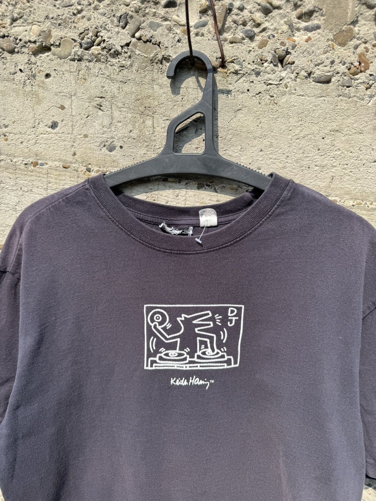 Keith Haring Keith Haring Vintage Distressed tee Size US L / EU 52-54 / 3 - 4 Thumbnail