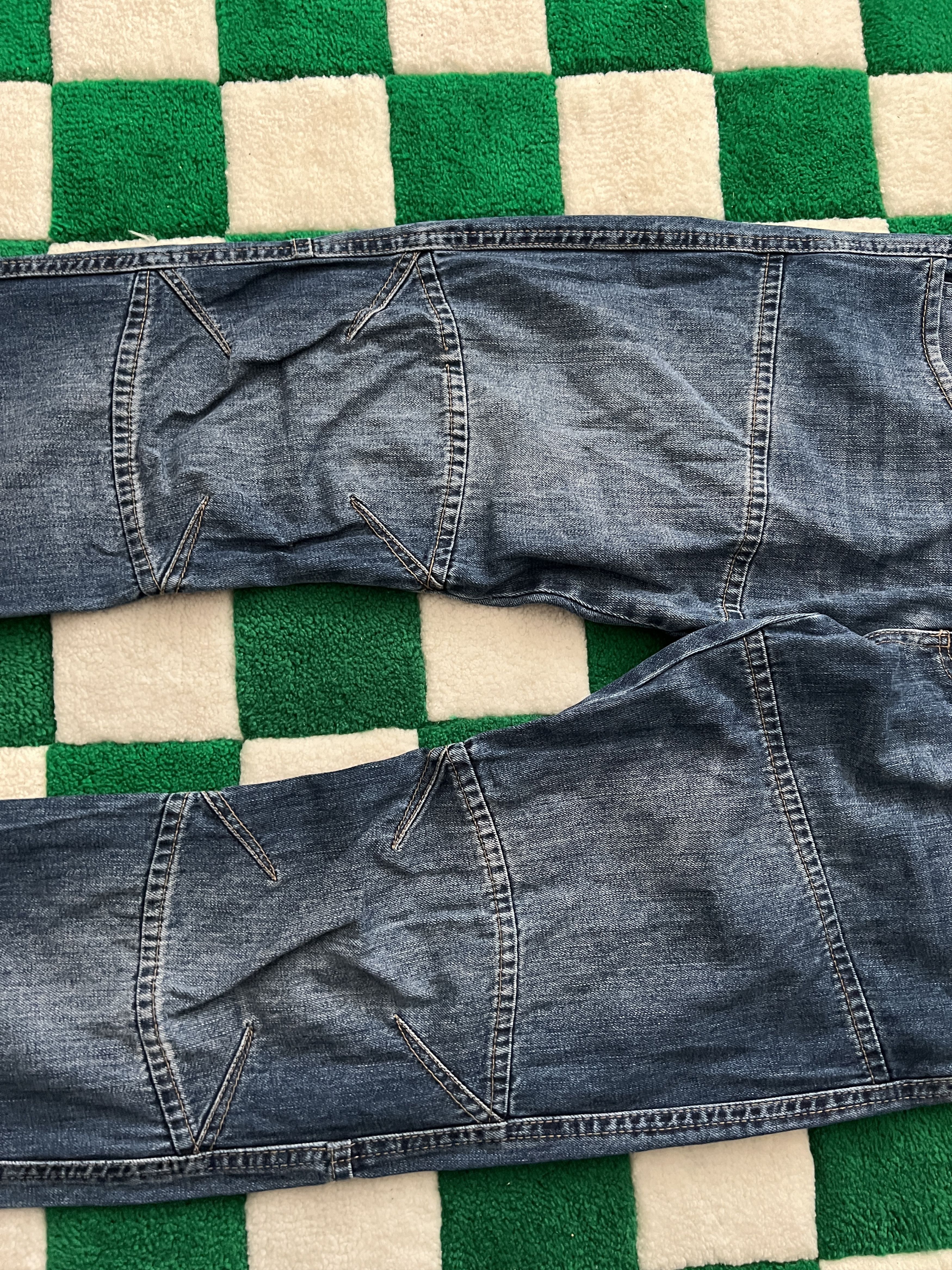 Japanese Brand Vintage Neighborhood True Denim Japanese Denim Jeans Size US 34 / EU 50 - 11 Thumbnail