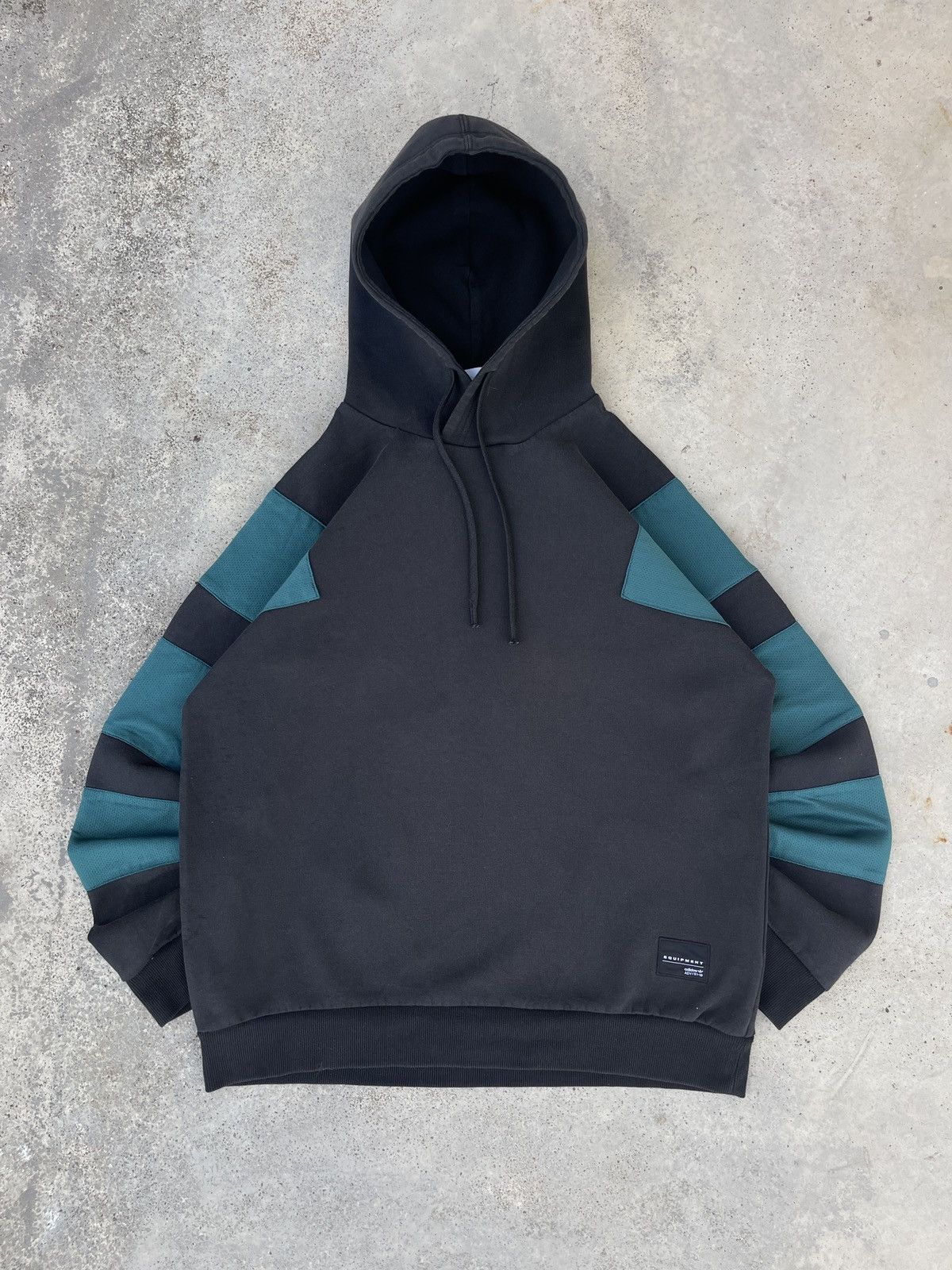Adidas × Vintage Adidas Equipment ADV/19-18 Pullover Hoodie Size US L / EU 52-54 / 3 - 1 Thumbnail