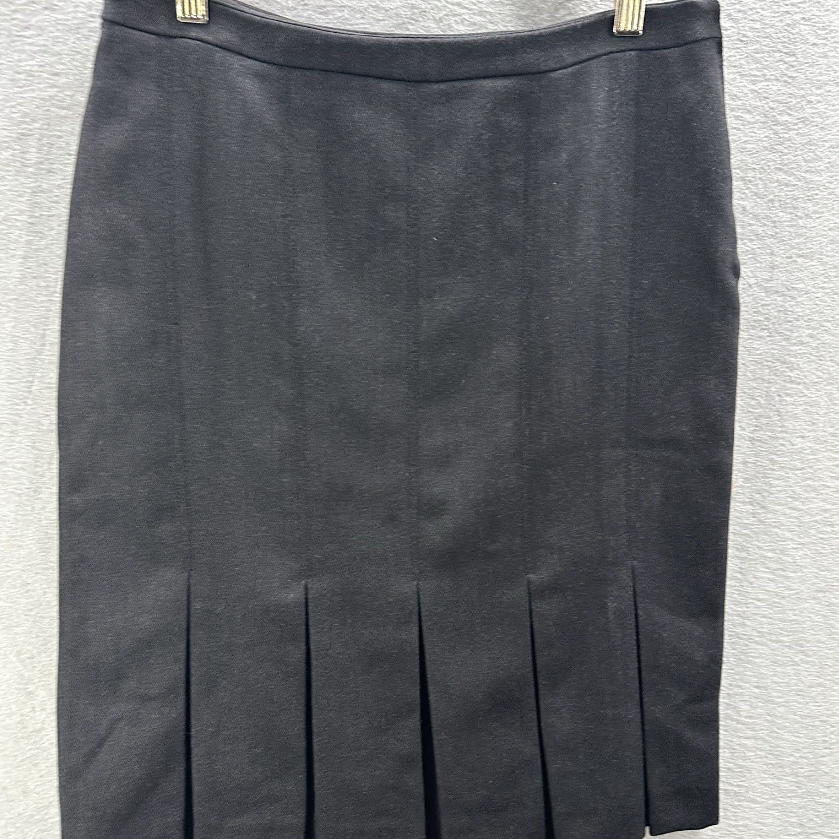 Akris Akris Skirt Womens 4 Knee Length Pleated Black Wool Cotton Classic Minimalist 90s City Preppy Mens? Women. Size 27" / US 4 / IT 40 - 5 Thumbnail