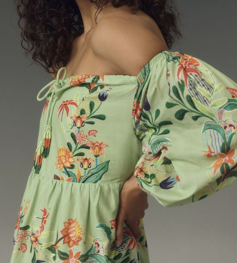 Farm Rio Farm Rio Off-The-Shoulder Tiered Floral Maxi Dress, Size M Size M / US 6-8 / IT 42-44 - 4 Thumbnail