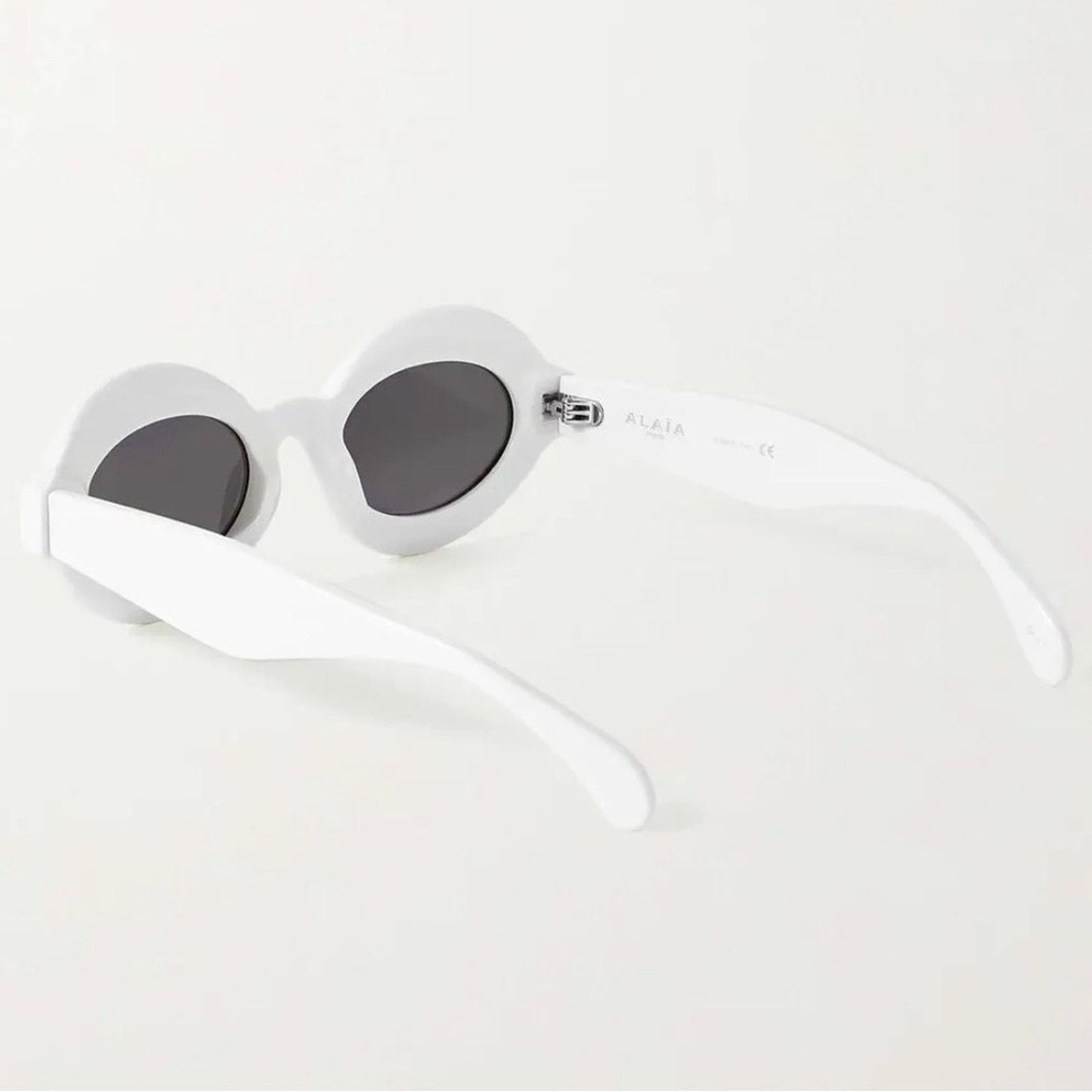 Alaia New! Alaïa White Oval Sunglasses AA0059S 002, Authentic Size ONE SIZE - 12 Thumbnail