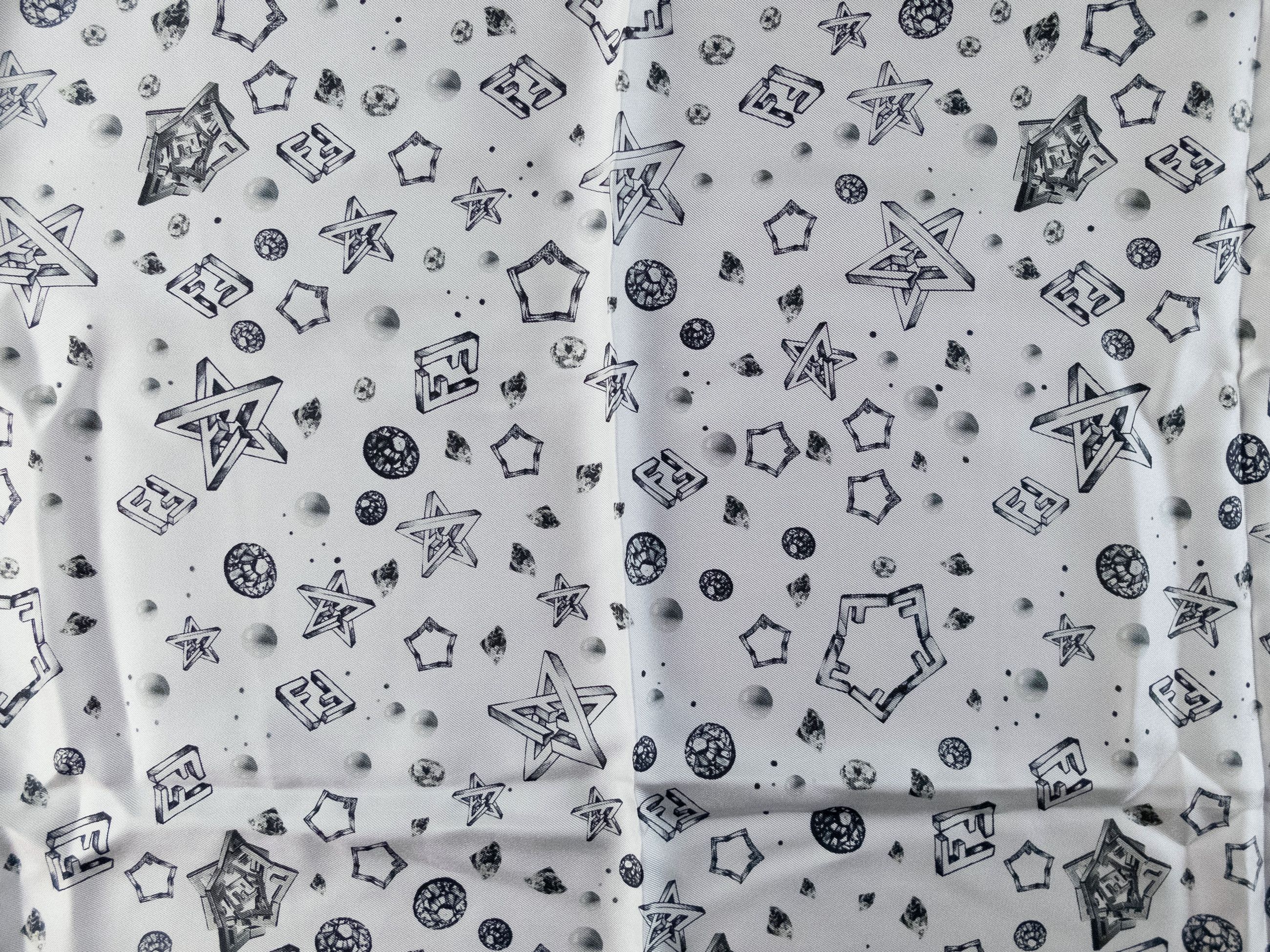 Fendi FENDI white stars and FF logo print silk scarf foulard Size ONE SIZE - 5 Thumbnail