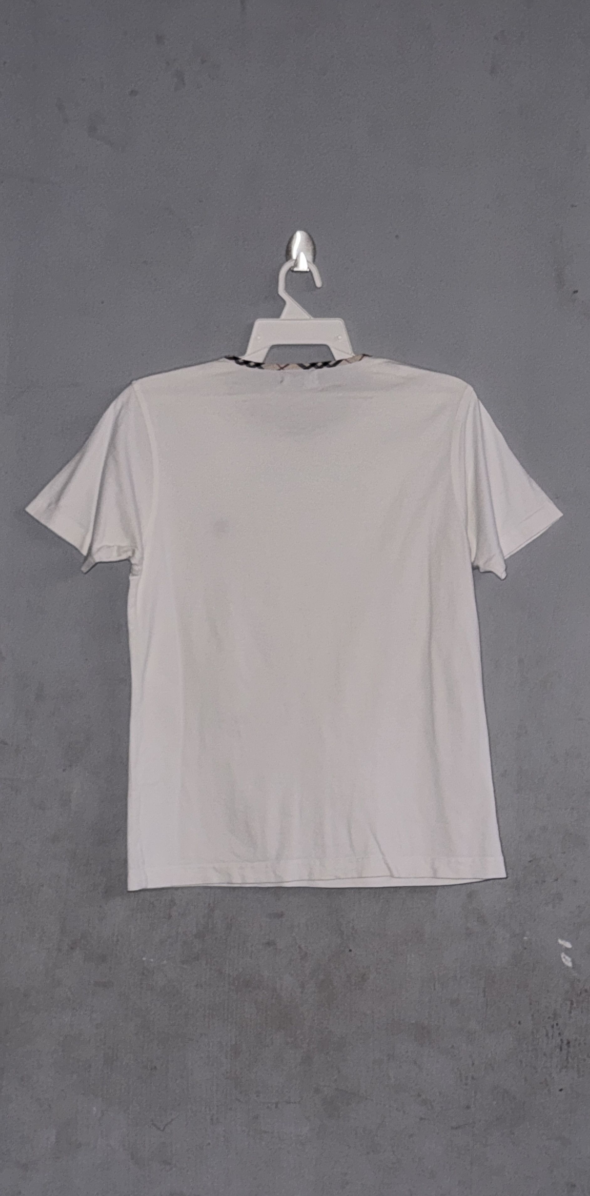 Burberry Burberry Nova Check Round Neck T-Shirt Size S / US 4 / IT 40 - 4 Thumbnail
