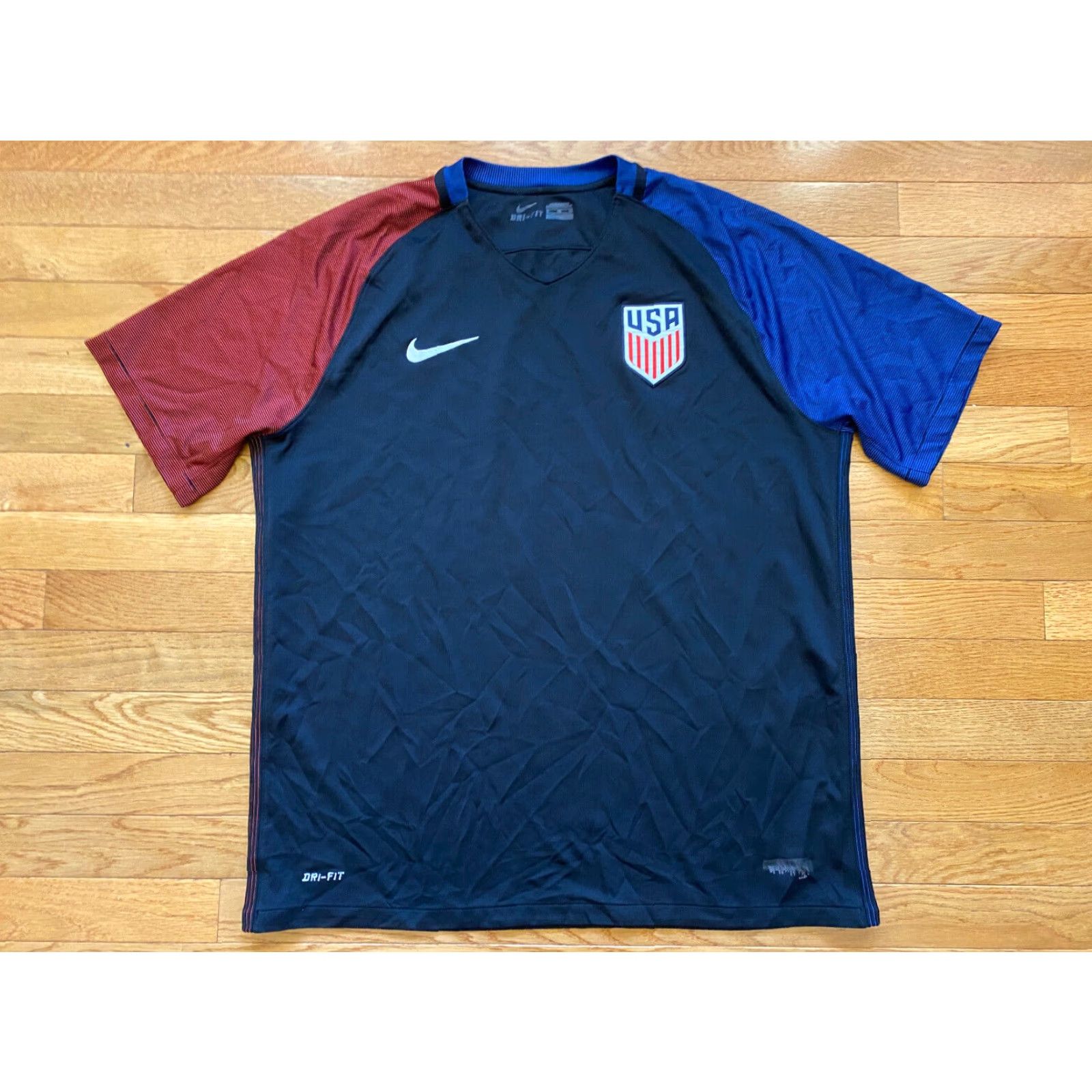 Nike Nike Dri-Fit Mens XL World Cup Soccer Jersey Shirt Black Size US XL / EU 56 / 4 - 2 Thumbnail